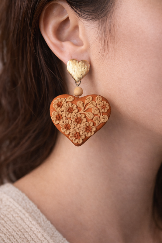 "Camila" Filigrana Heart Shaped Earrings