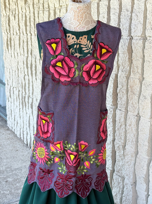“Christina” Apron/Mandil (38) Large