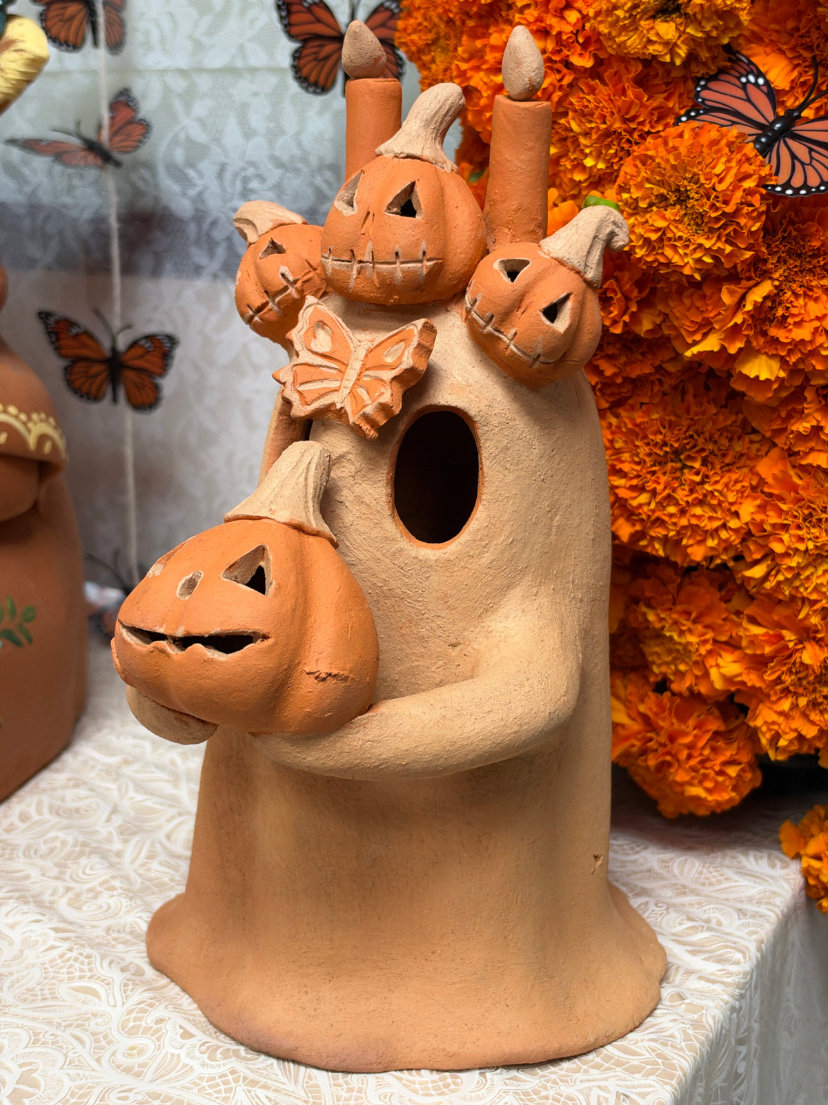 Pumpkin Ghost 11”