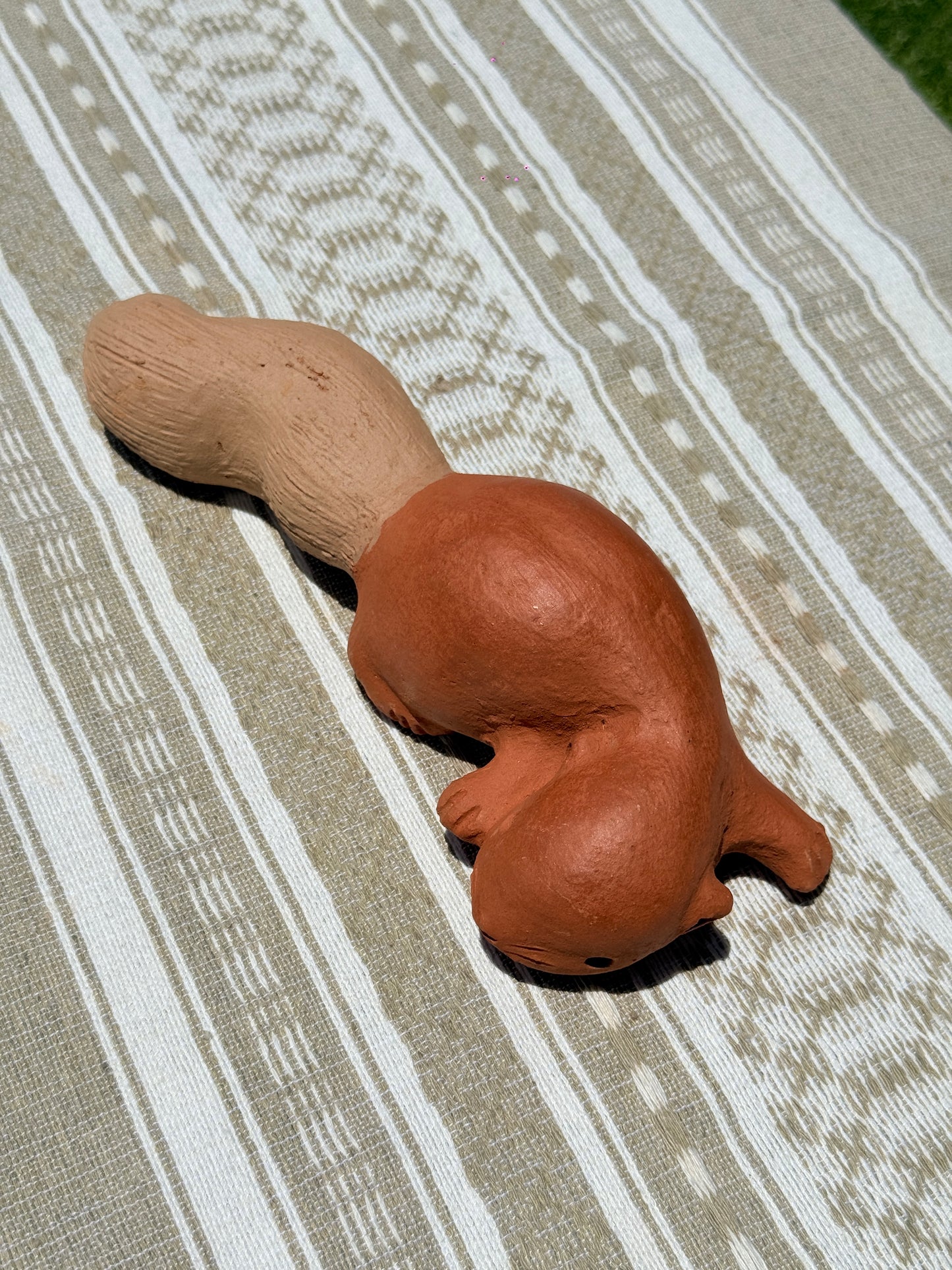 Squirrel “L” Decor