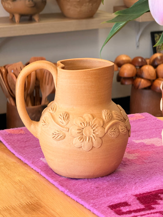 "Emily" Natural Pitcher
