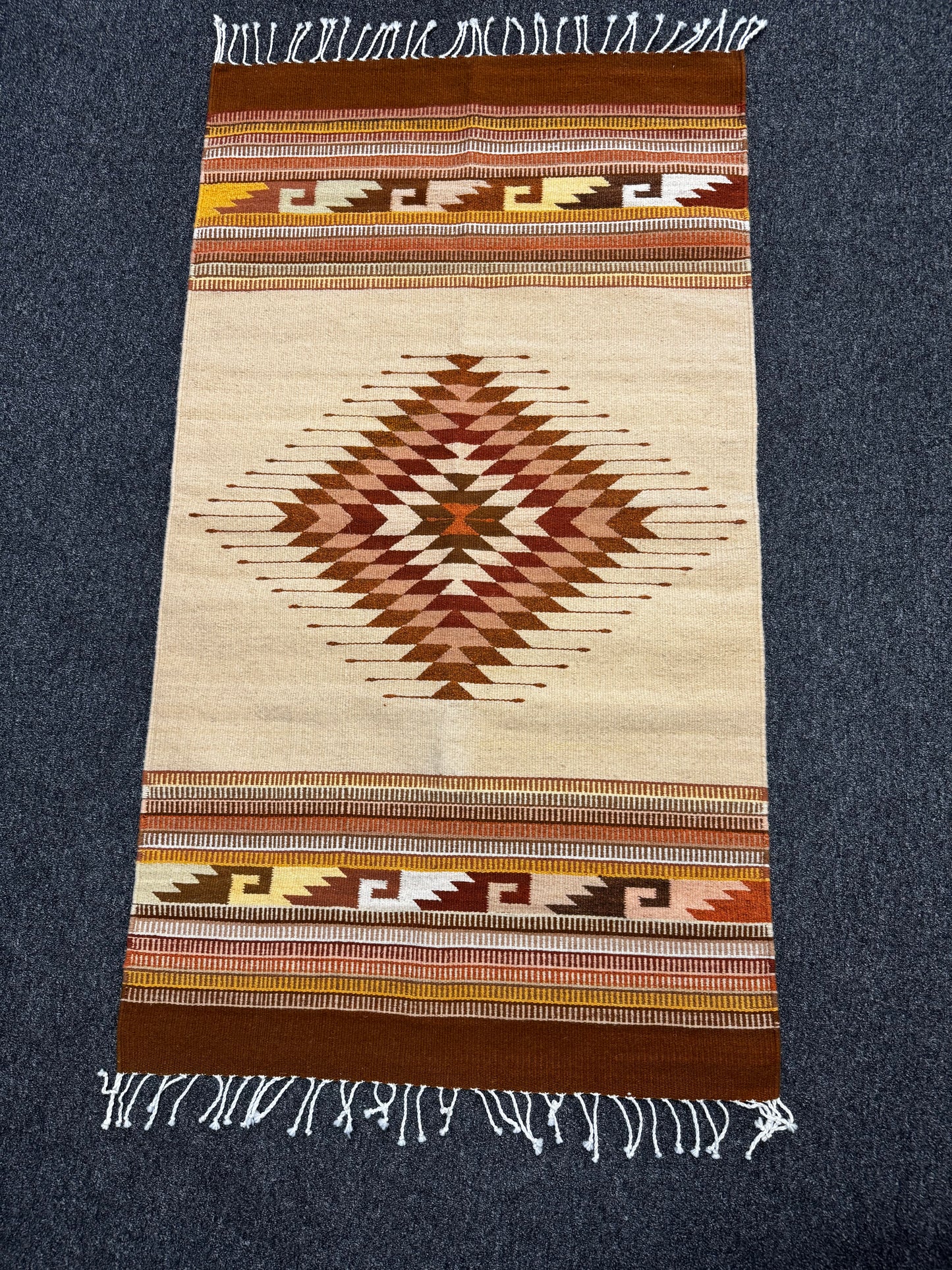 Brown Diamond Rug 5 ft.