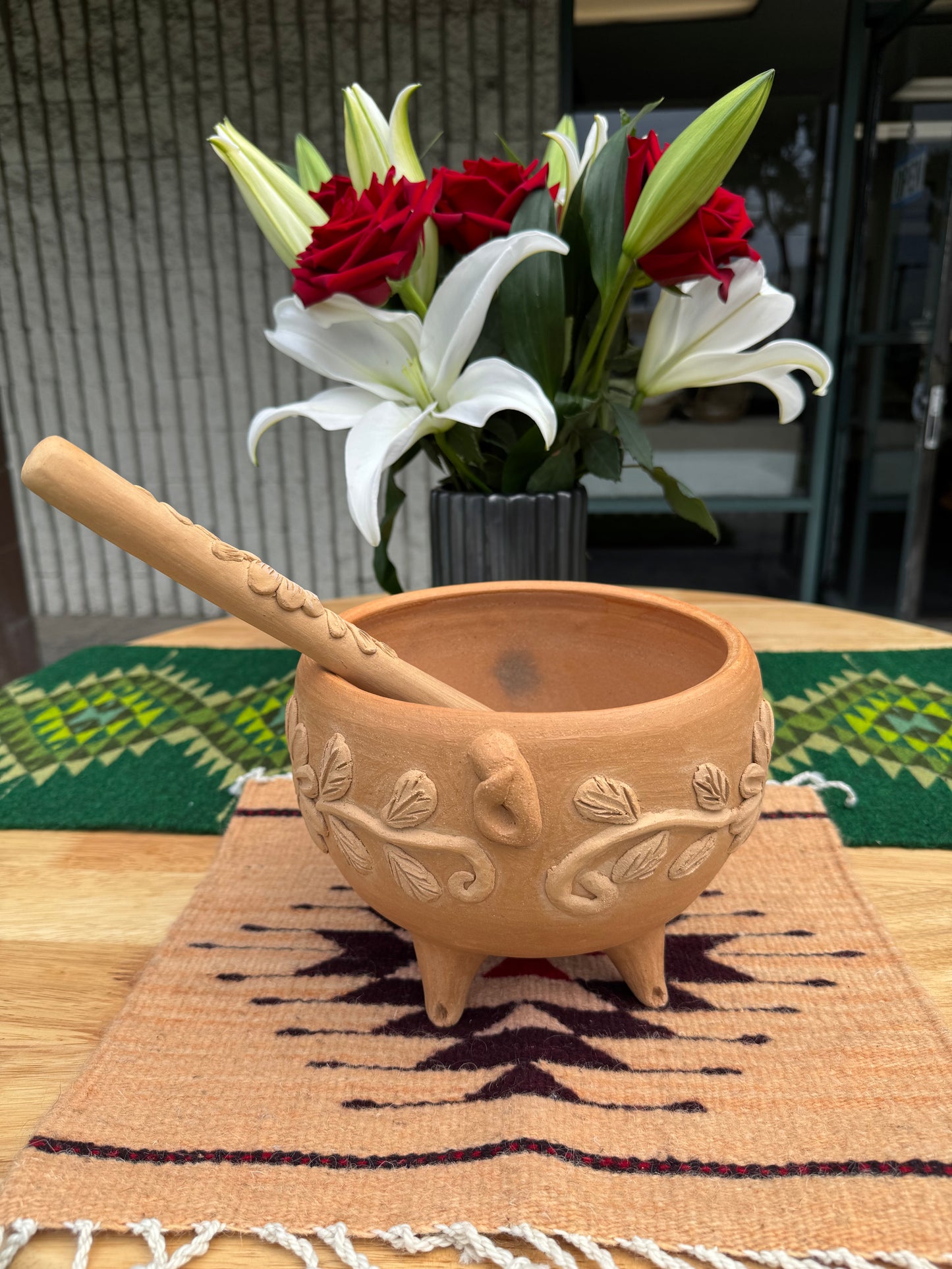 "Natural Large Serving Piggy Bowl"