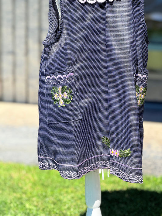 Low Dark Purple Apron/ Mandil Morado Bajo XL