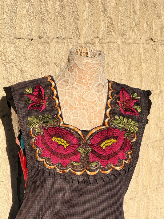 Mariposa con Flor Mandil/Apron L