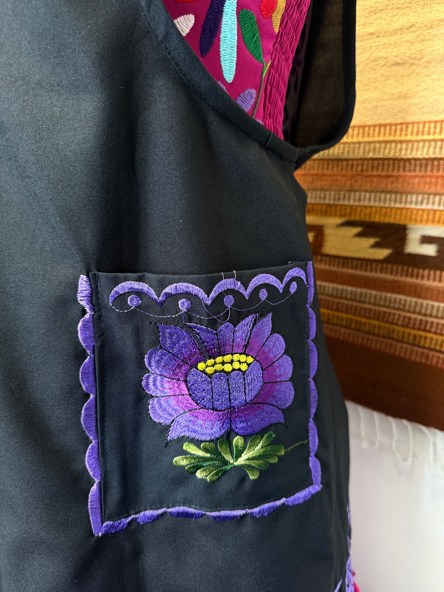 "Olga" Mandil/ Apron (40) Extra Large
