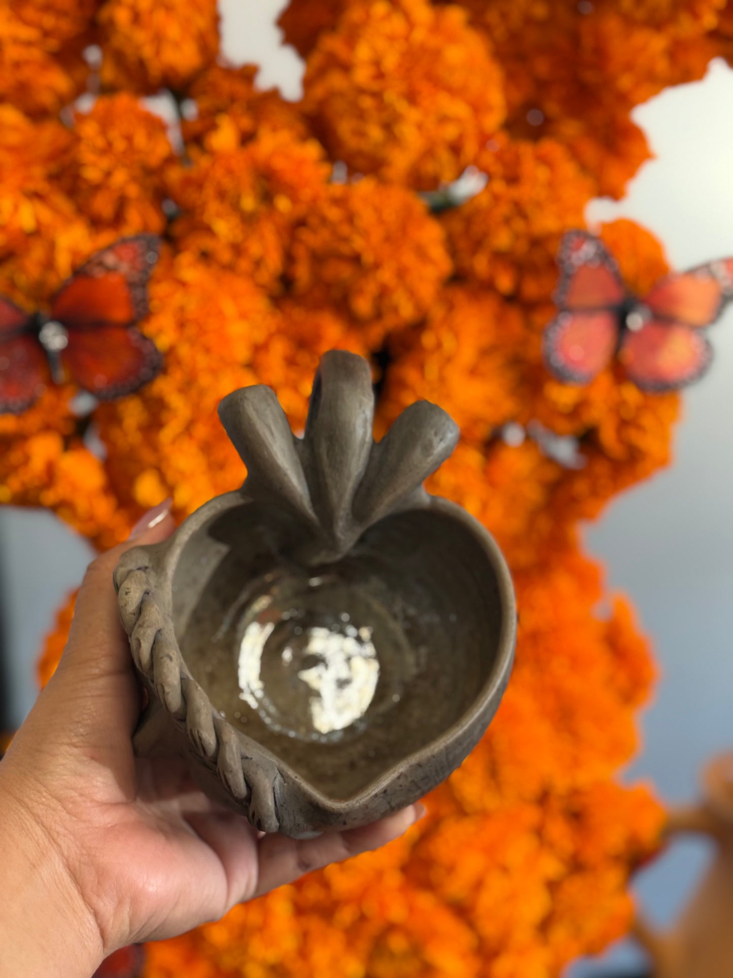 Pre order Braided frida mug - light brown tone