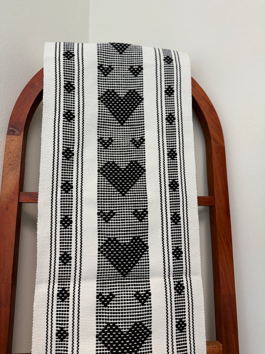 Norma Table Runner