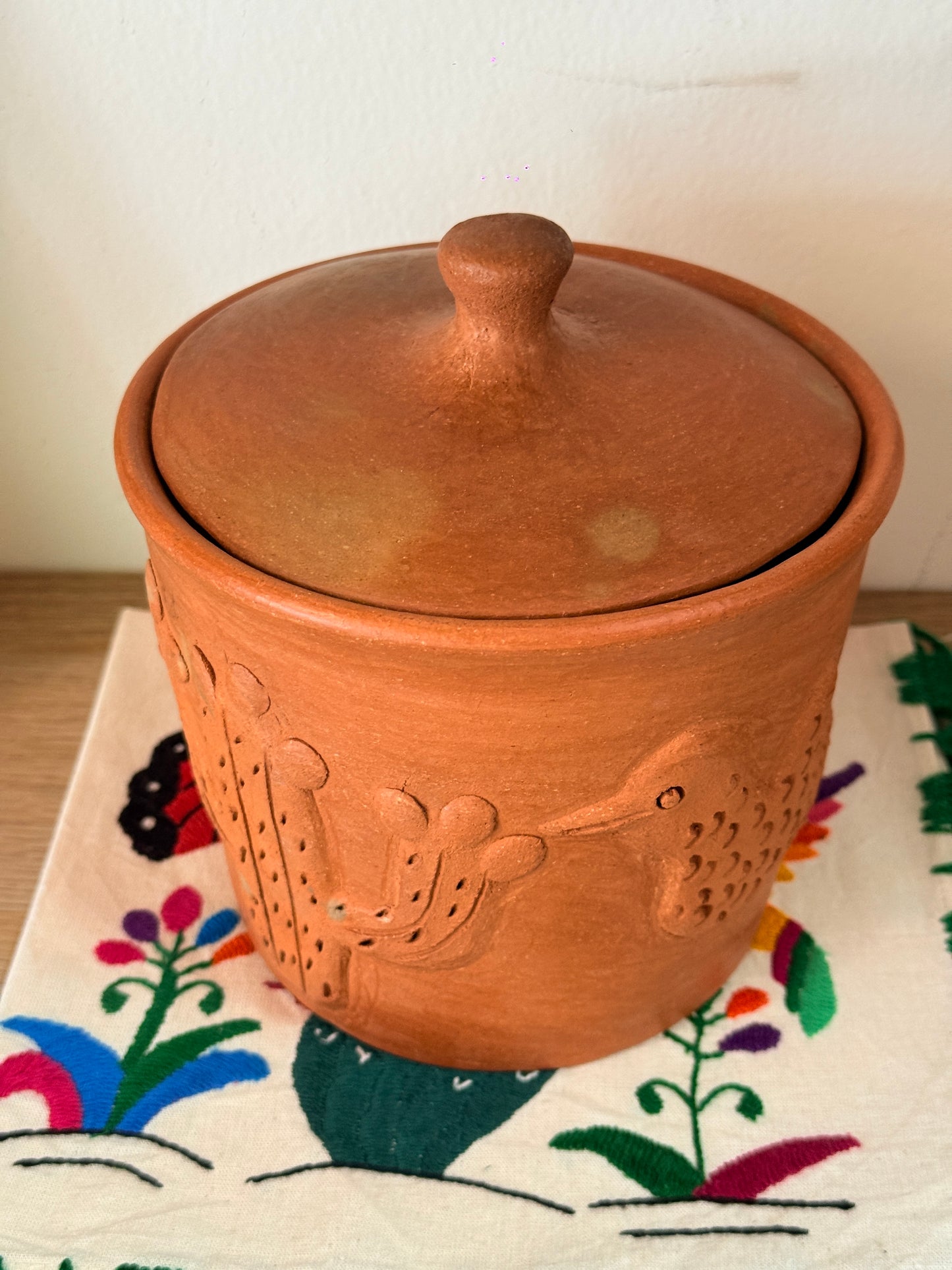 Luna Hummingbird Storage Jar “P”