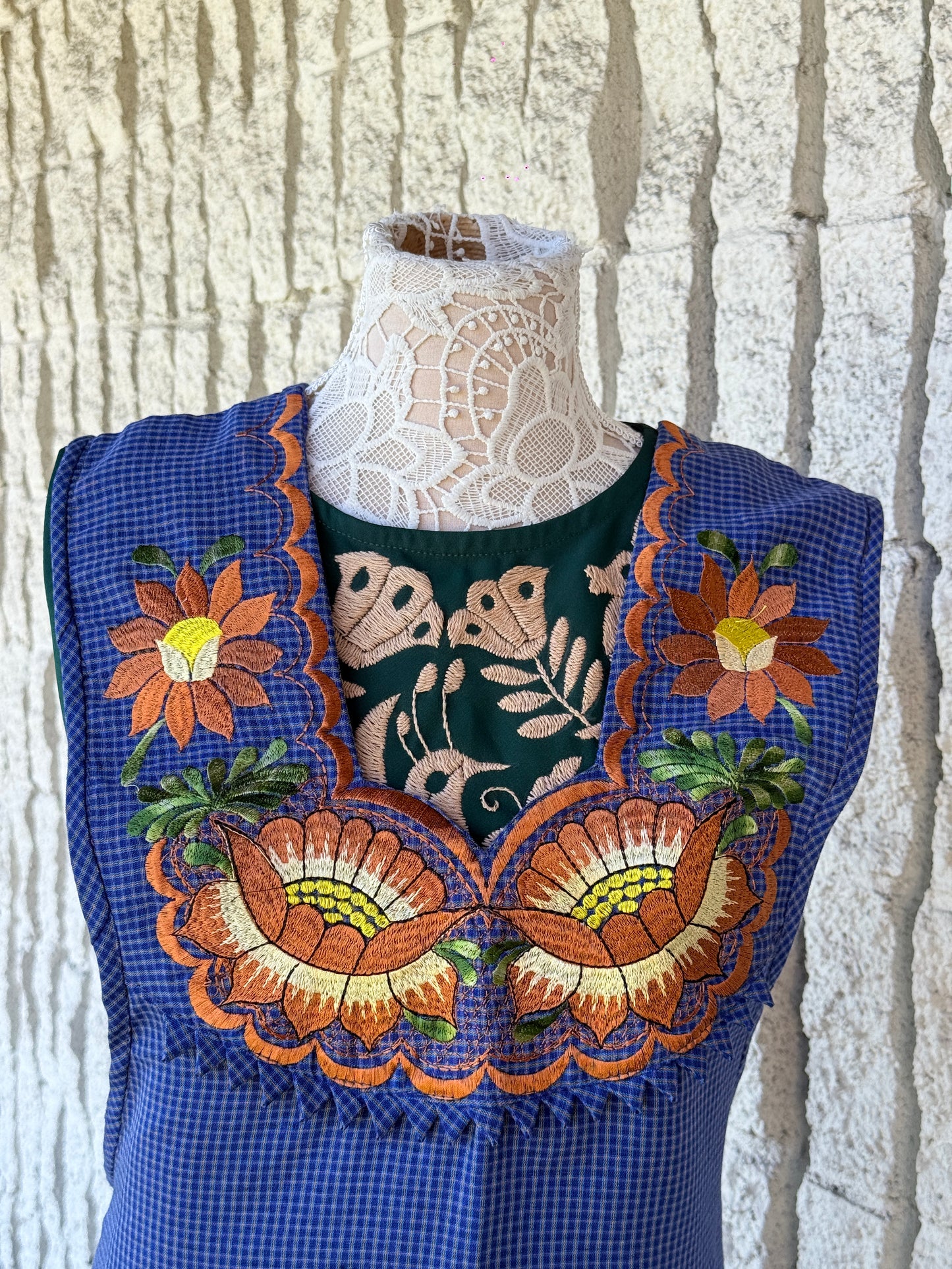 “Dinorah” Apron/Mandil (38) Large