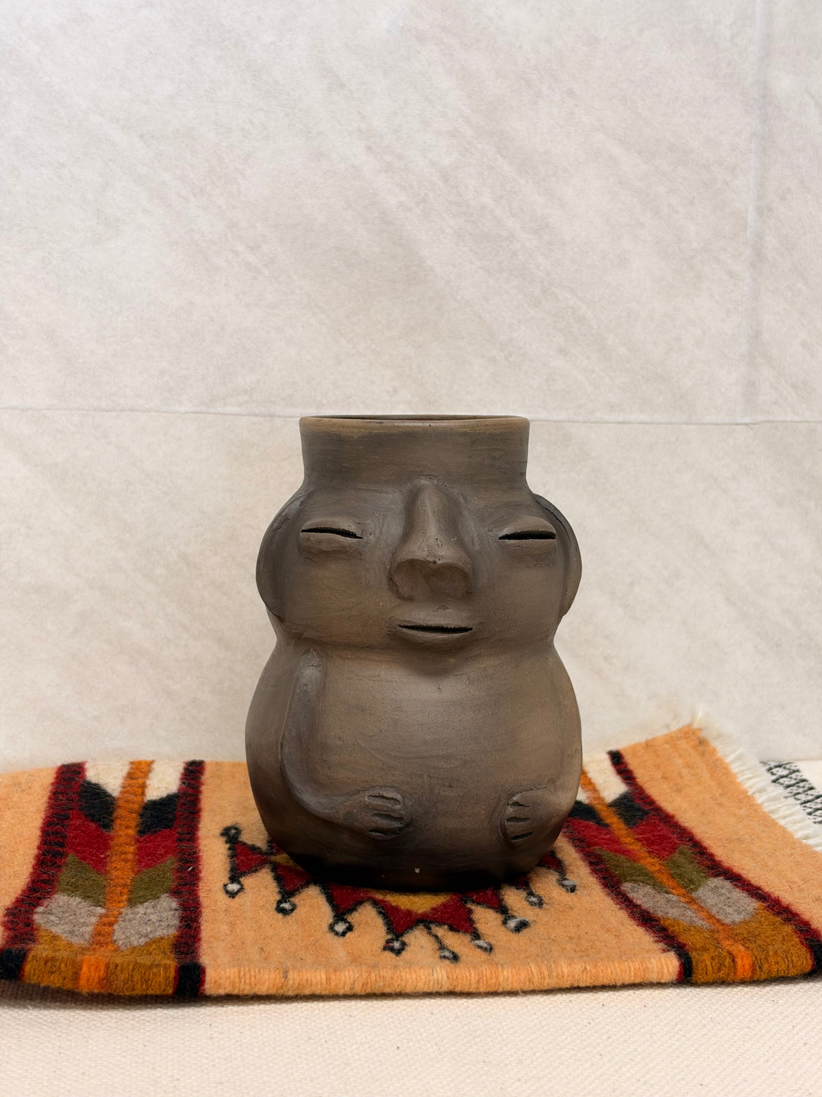 Budda Ahumado Tumbler with handle on the back