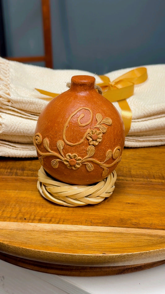 Esfera Corona Navidena/ Christmas Wreath Letter Ornament (A - S)