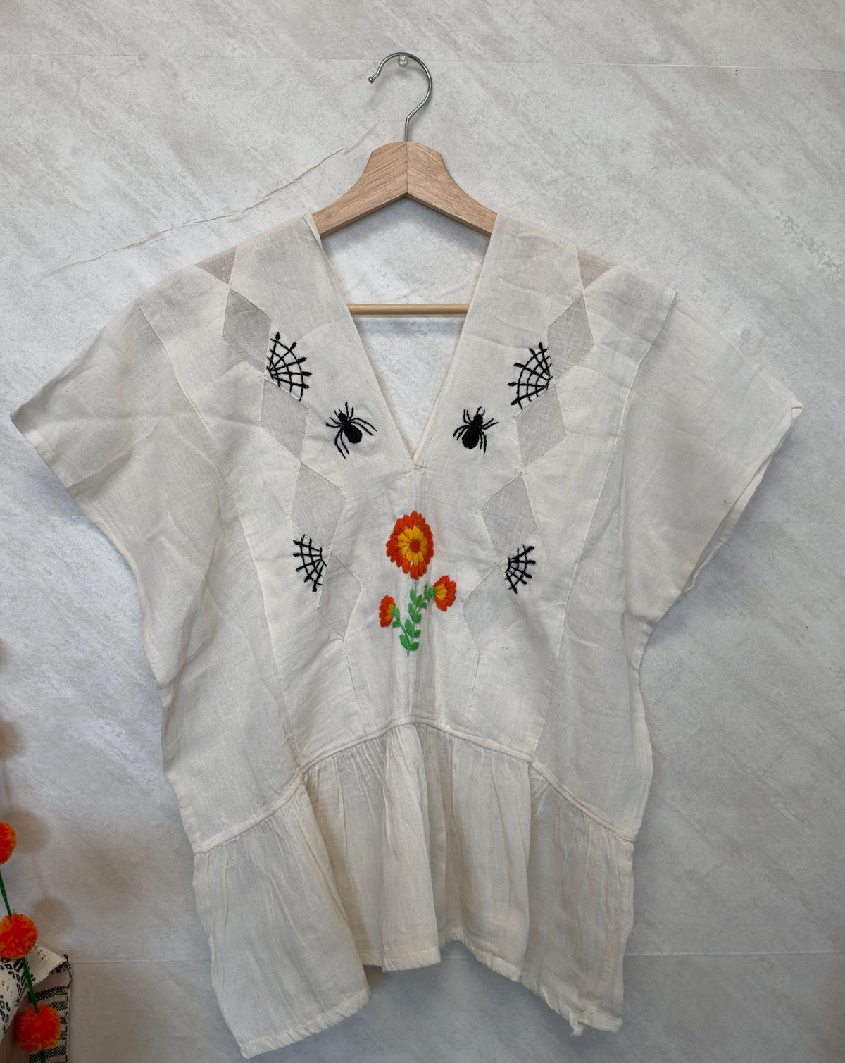White Cempasuchil/Spiders Blouse XL