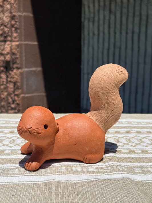Squirrel “G” Decor