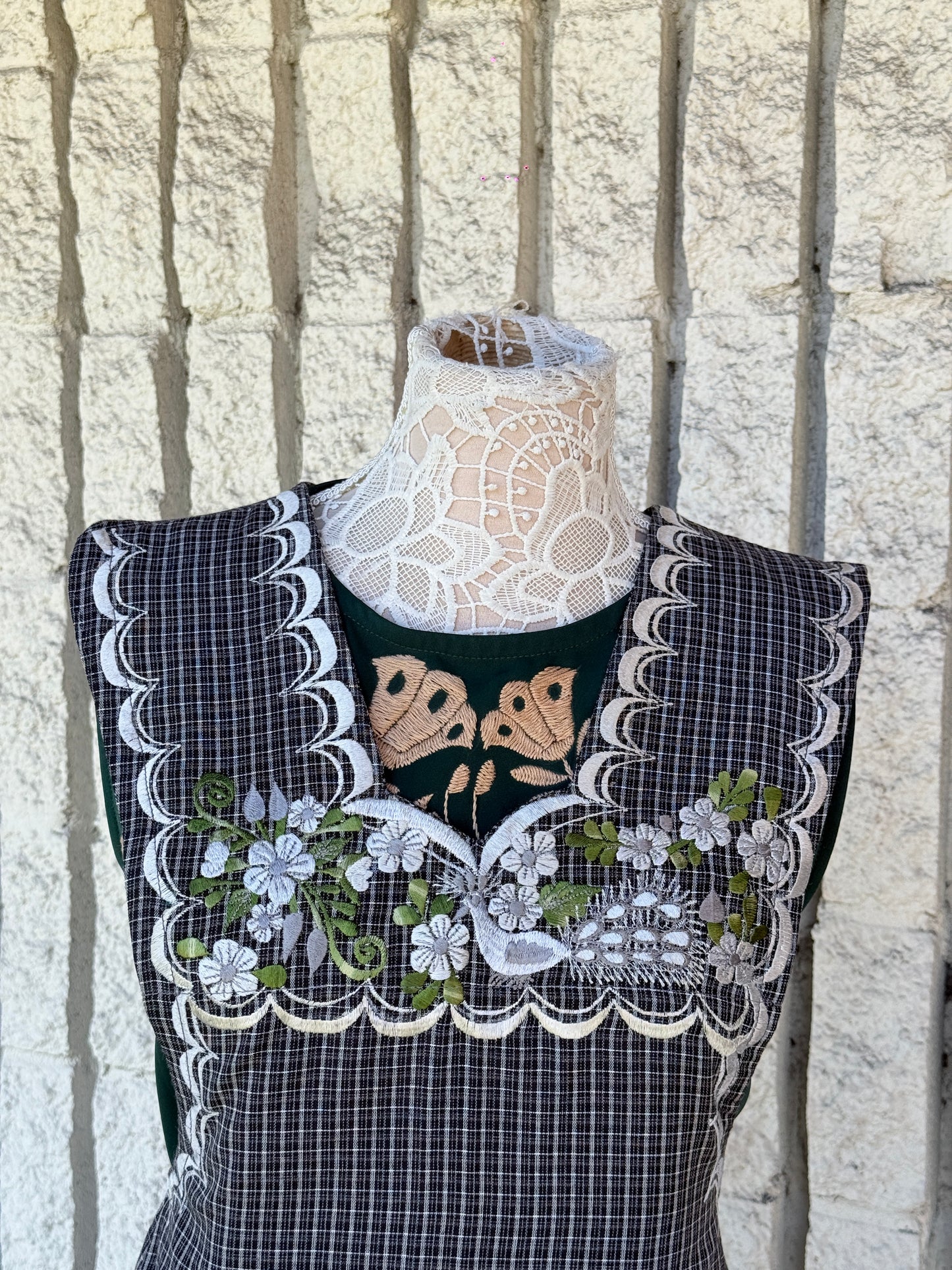 “Lucinda” Apron/Mandil (34) S/M