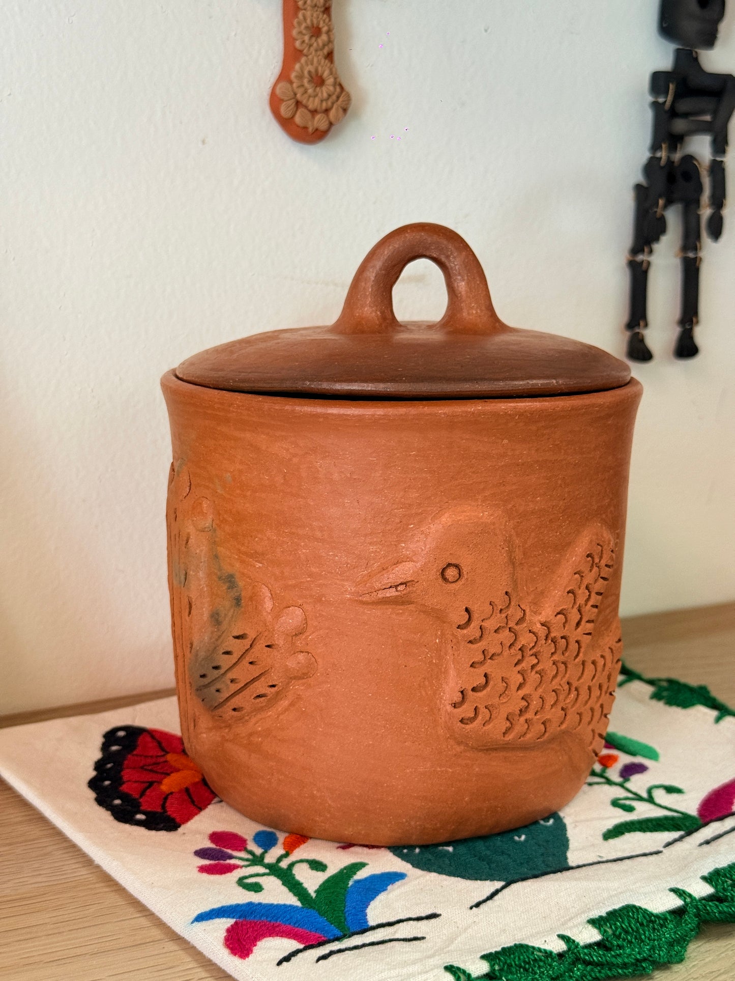 Luna Hummingbird Storage Jar “D”