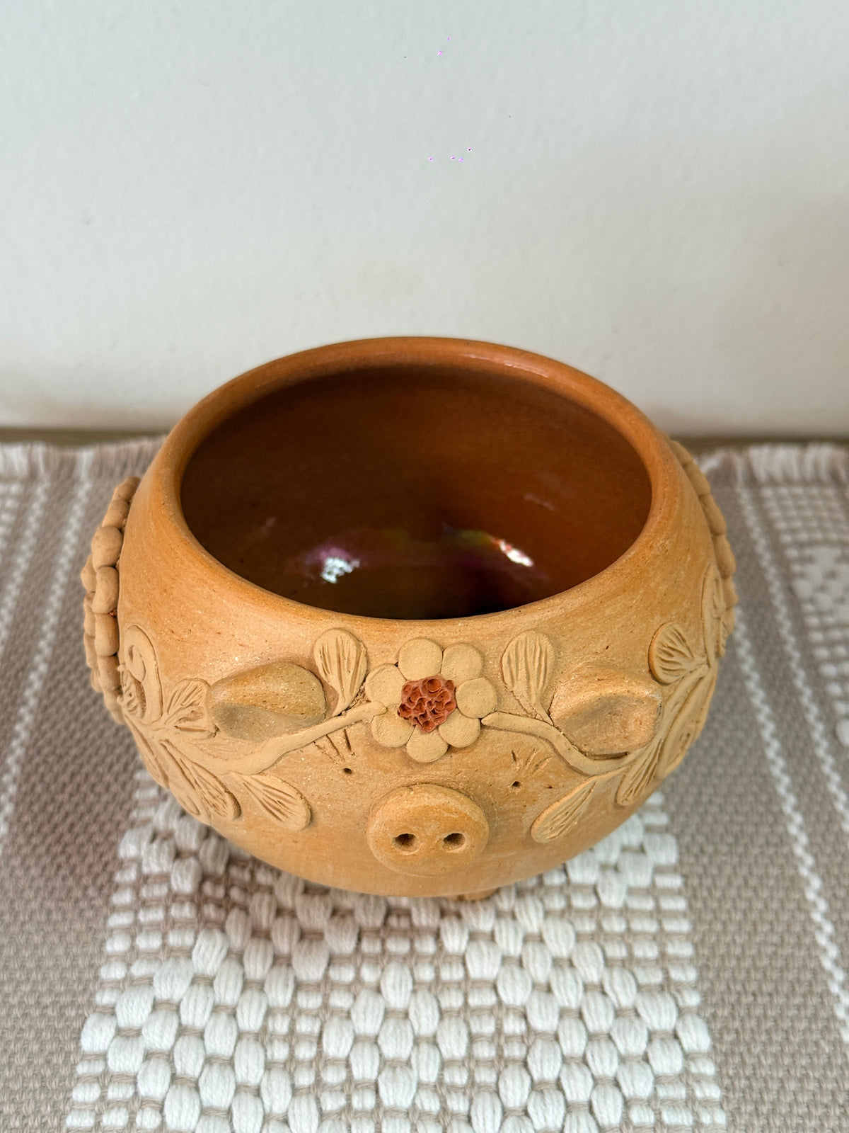 “Alicia” Natural Piggy Bowl
