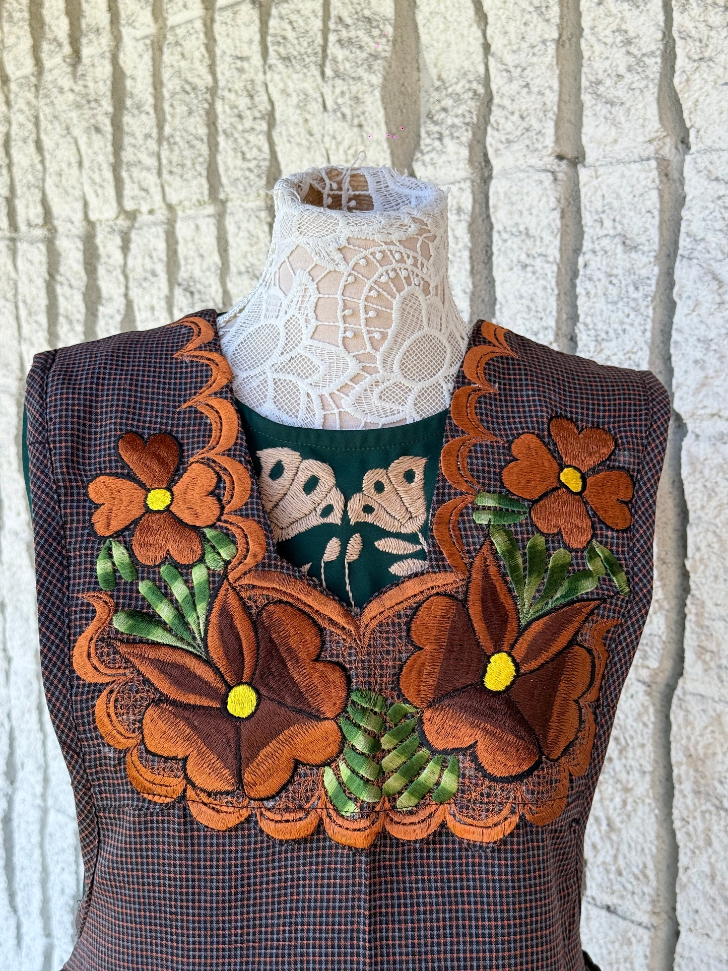 “Lizzy” Apron/Mandil (36) M
