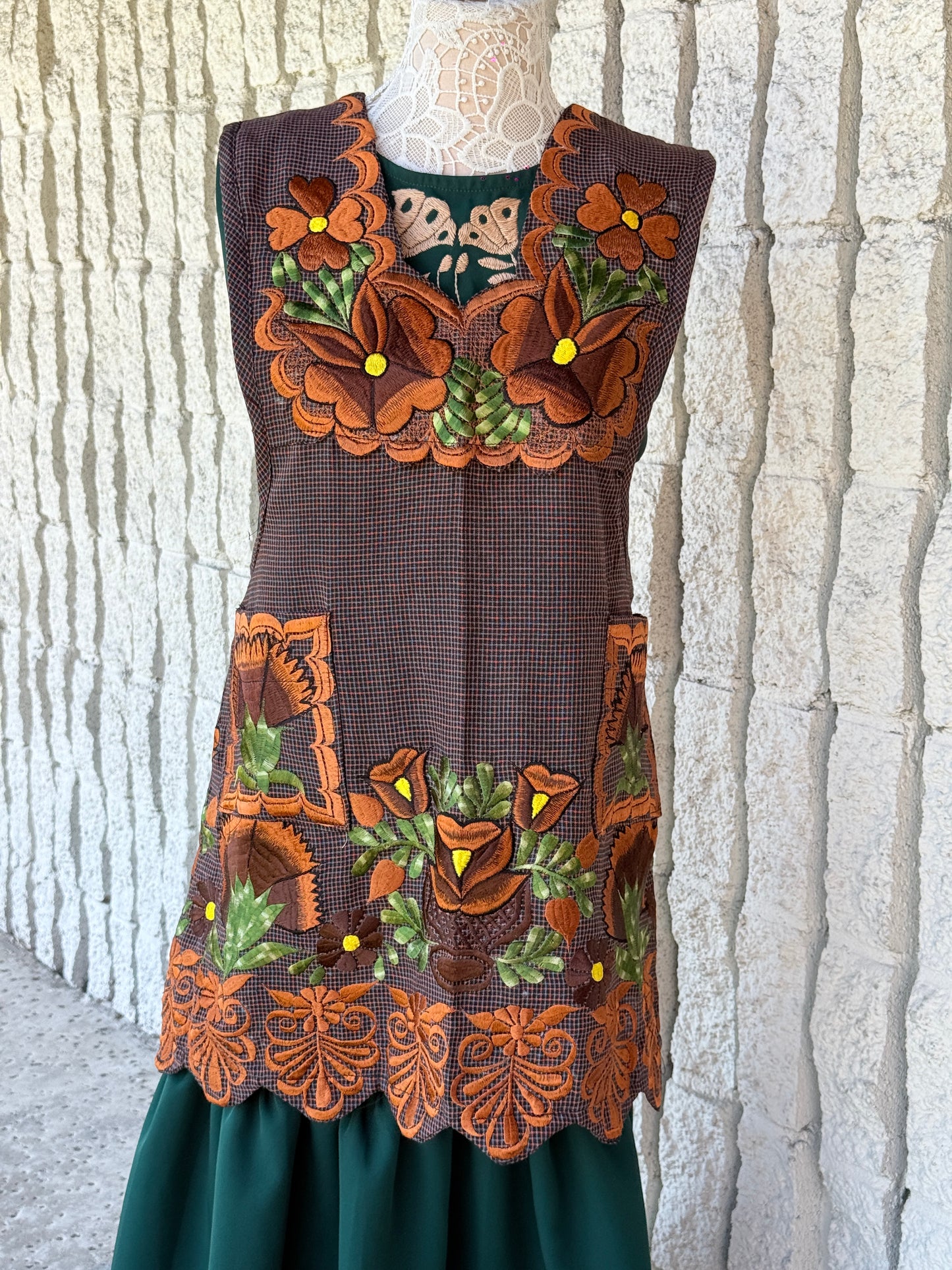 “Lizzy” Apron/Mandil (36) M