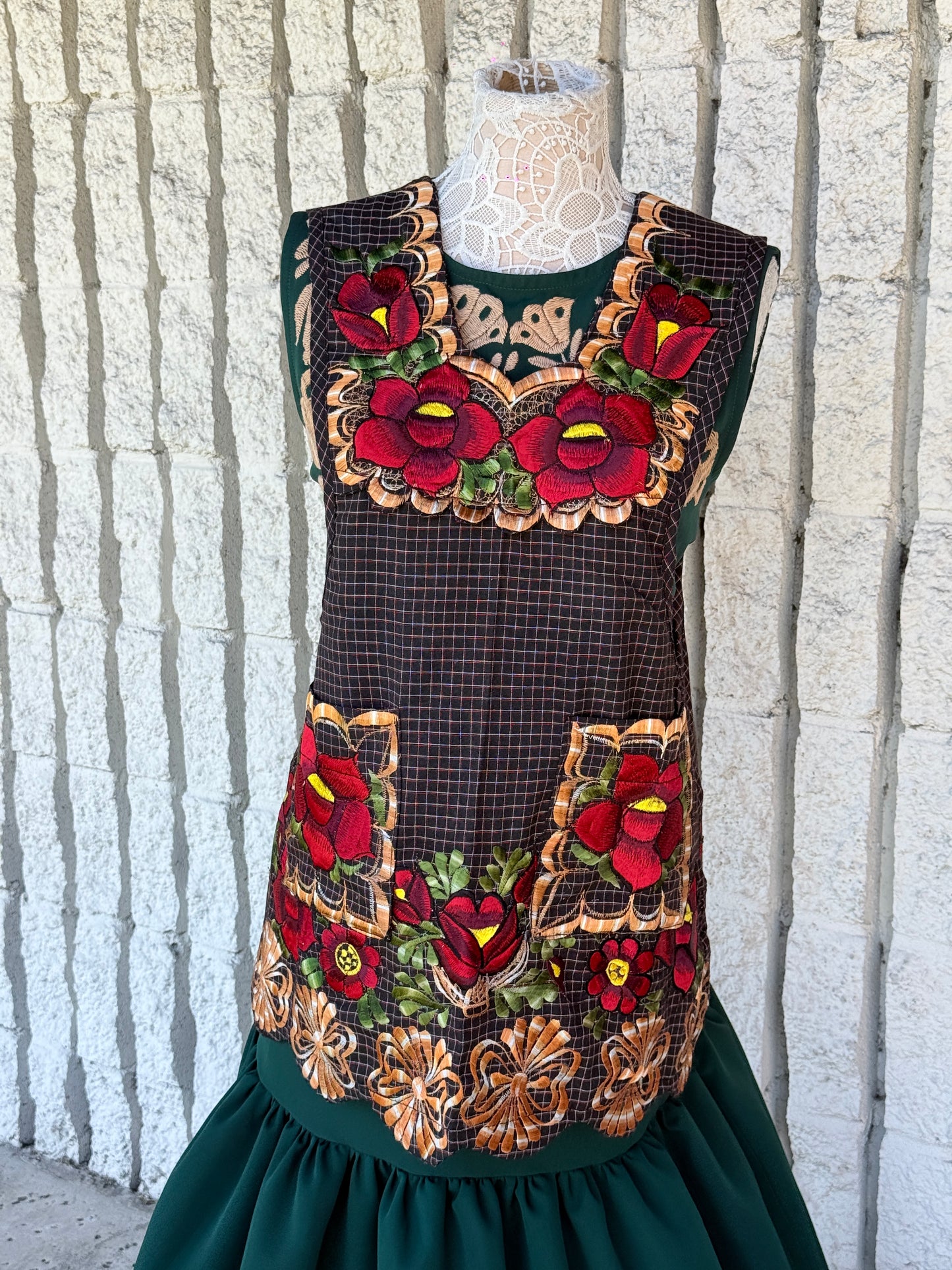 “Alejandra” Mandil/Apron (32) Small