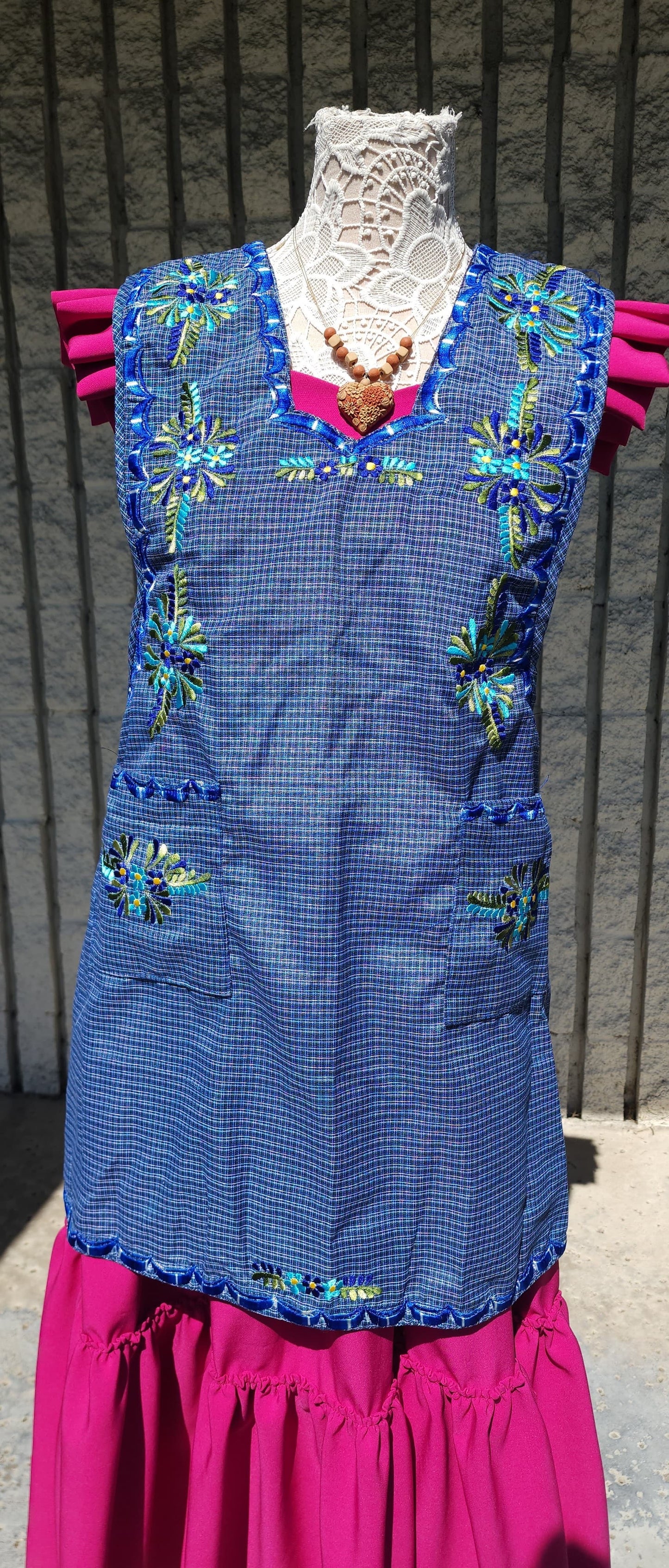 "Raquel" Blue Flora Apron/Mandil L