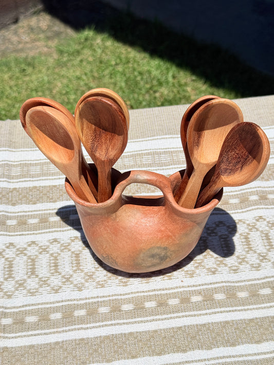 2 boca vase “B”