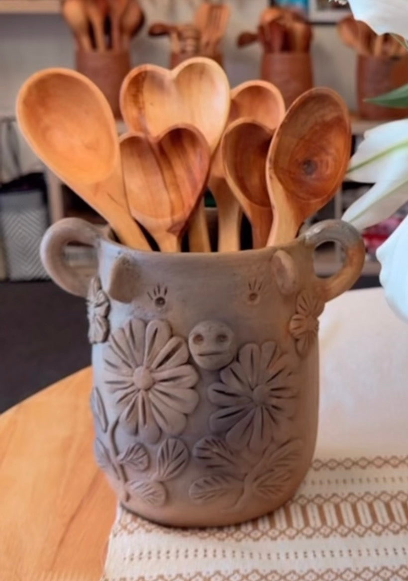 PRE ORDER PIGGY SPOONHOLDER