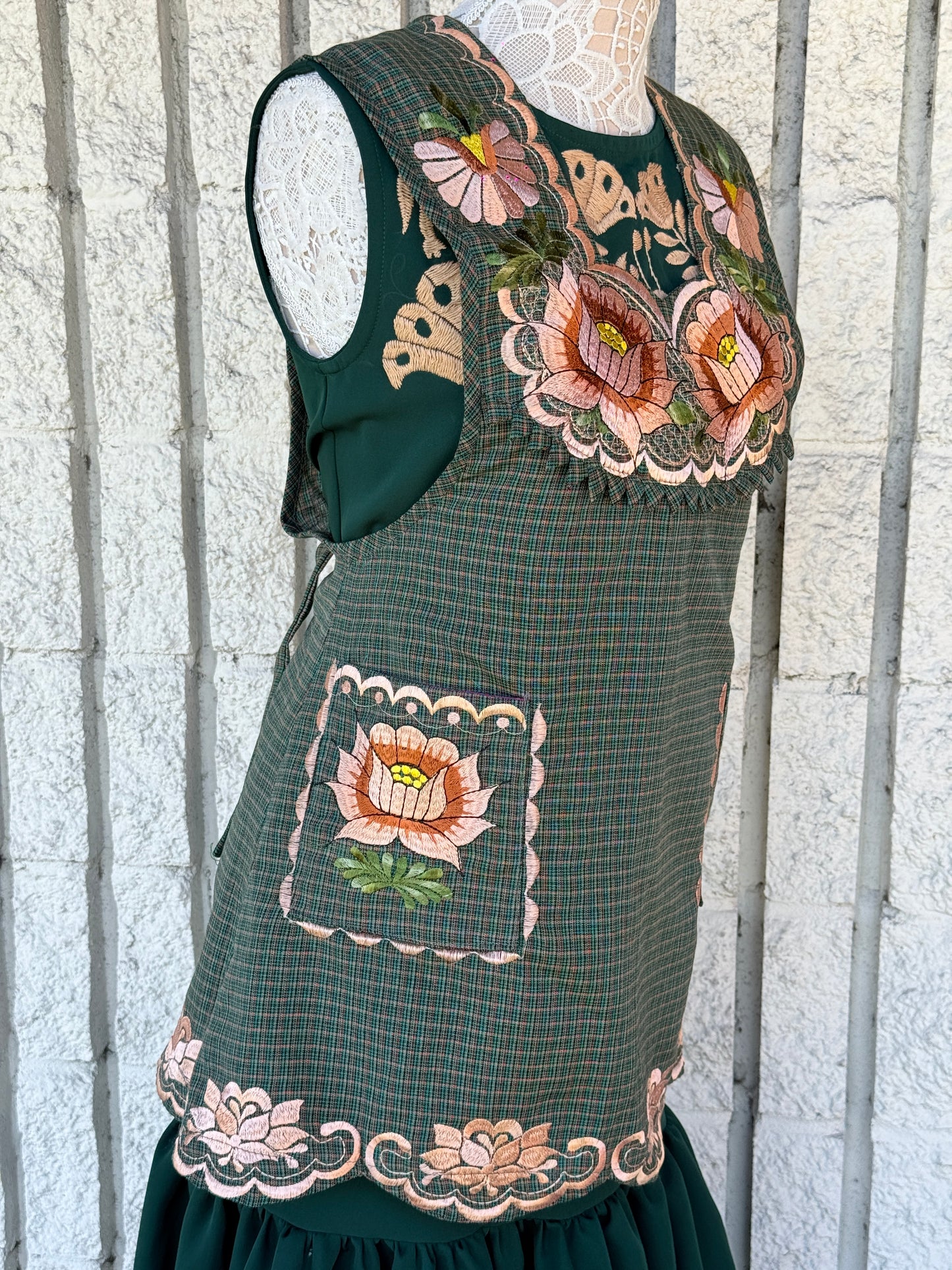 “Trinidad” Apron/Mandil (36) M