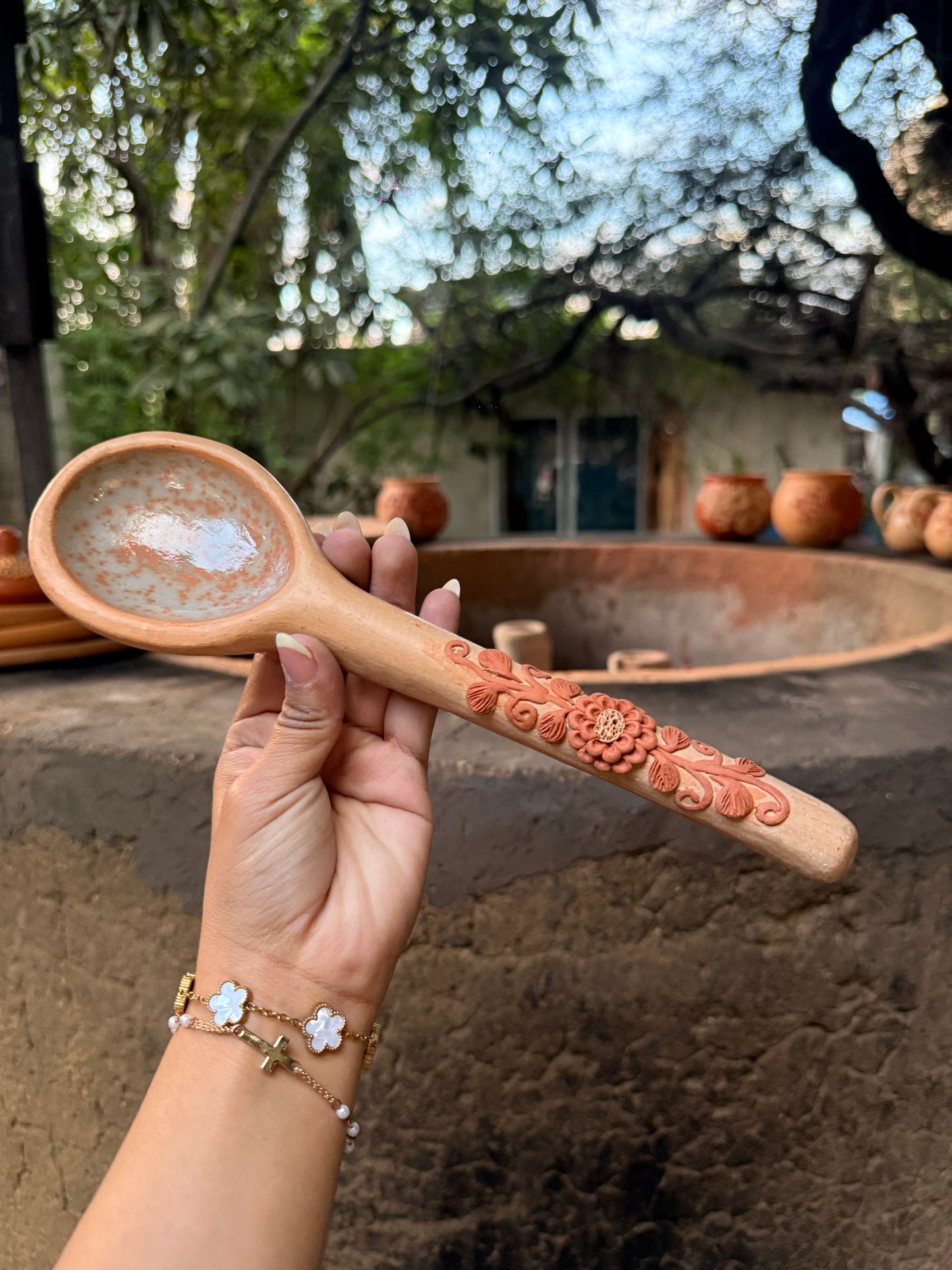 Natural Filigrana Serving Spoon 10.5”