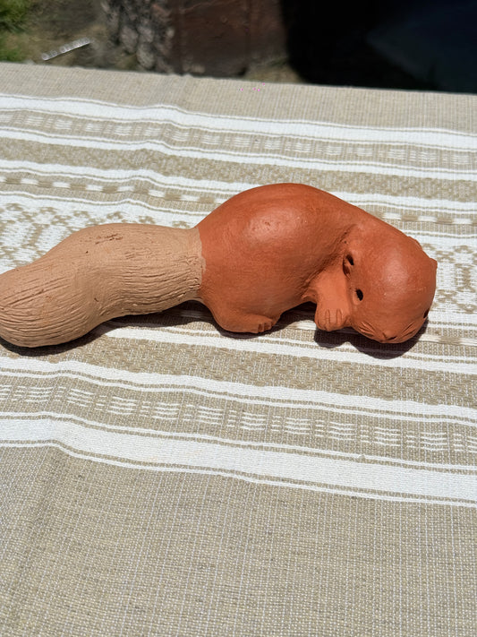 Squirrel “L” Decor