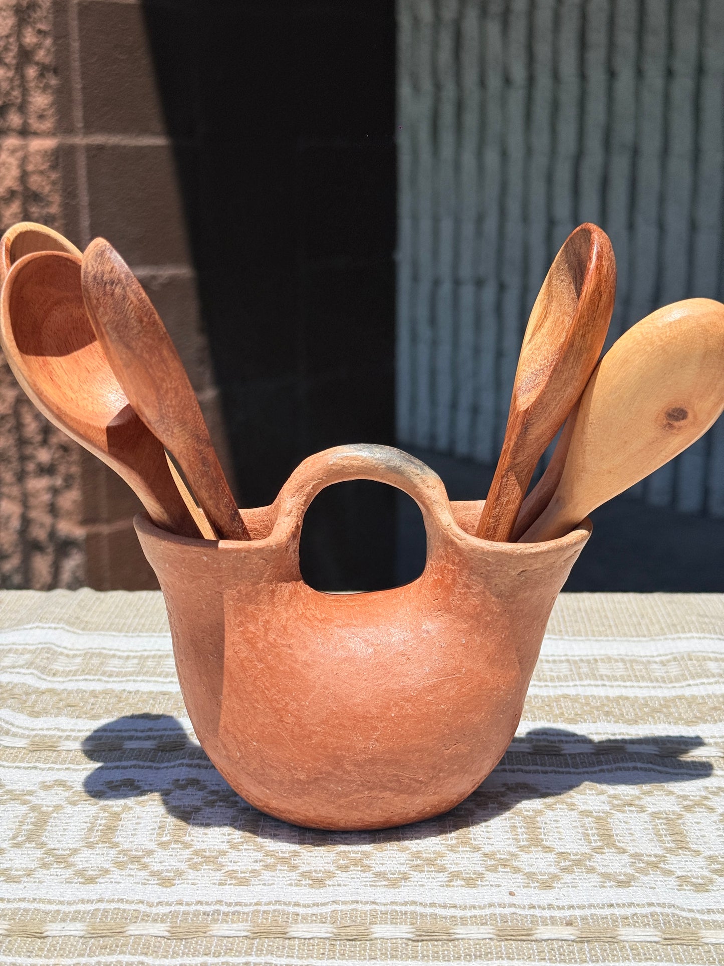 “D” 2 boca vase