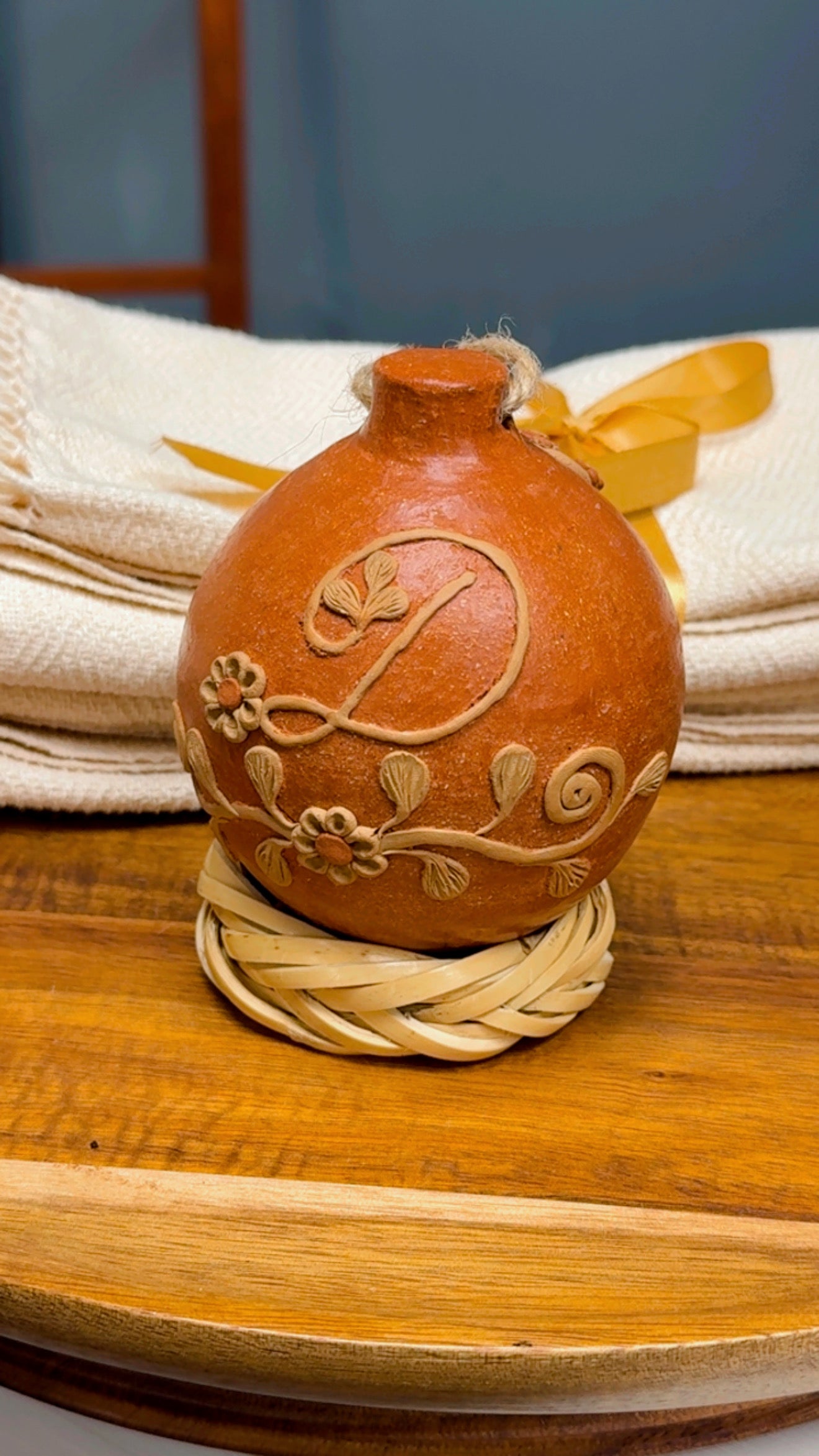 Esfera Corona Navidena/ Christmas Wreath Letter Ornament (A - S)