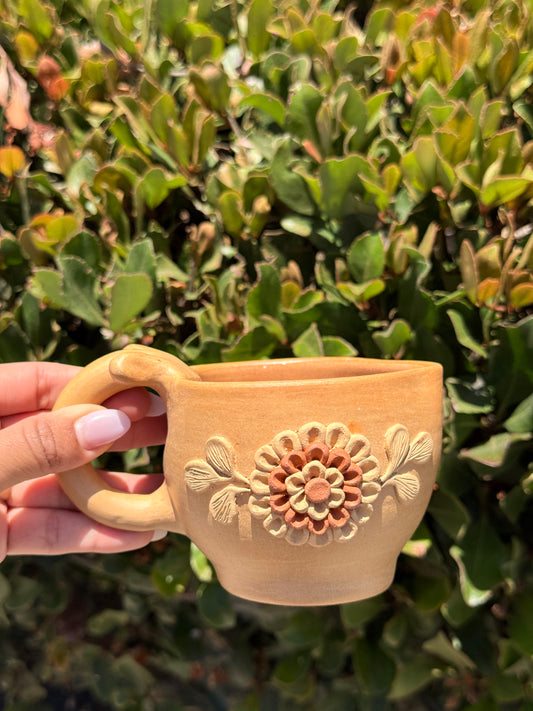 “Maria” Natural Heart Mug