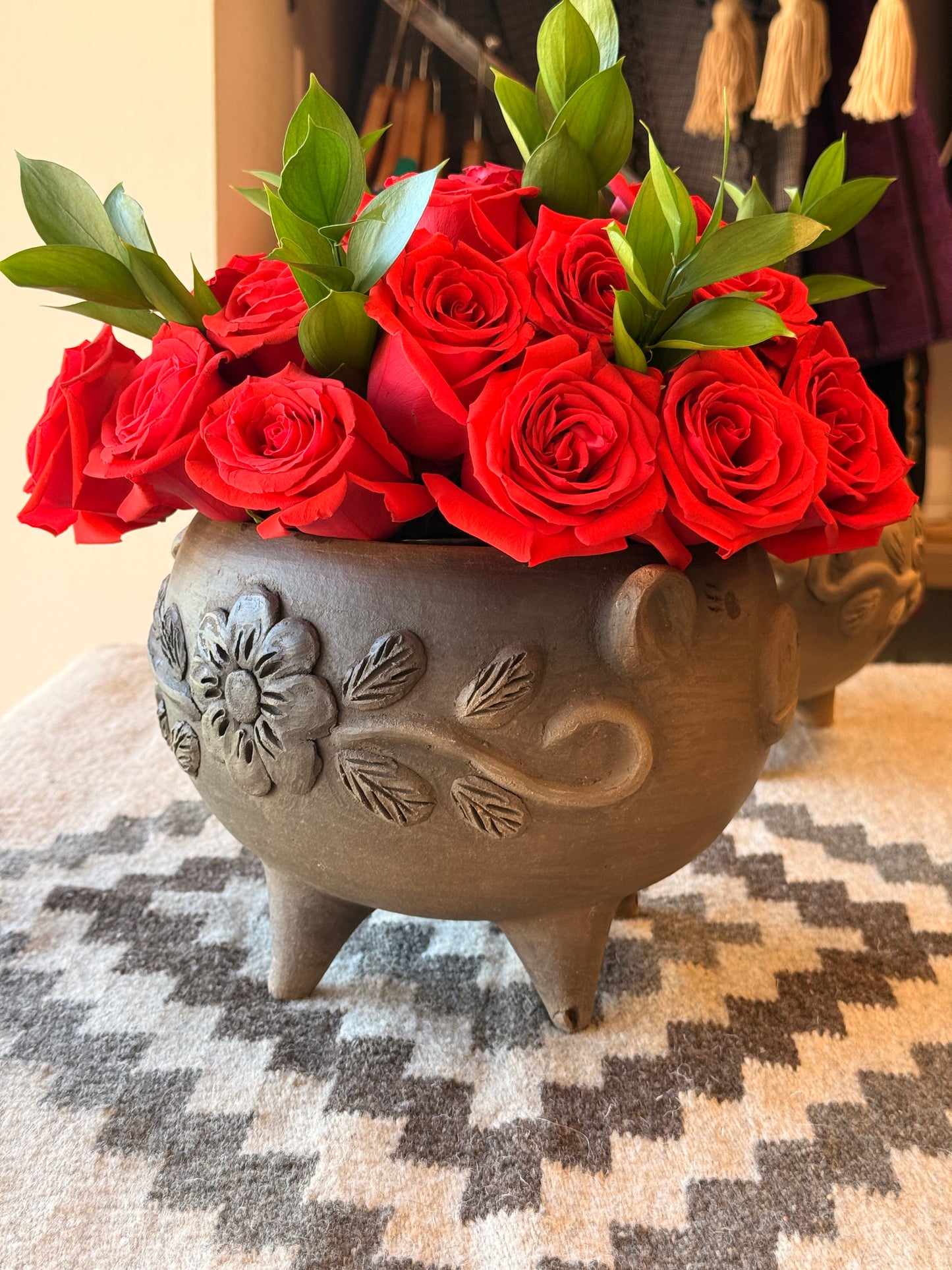 Dark ahumado piggy bowl