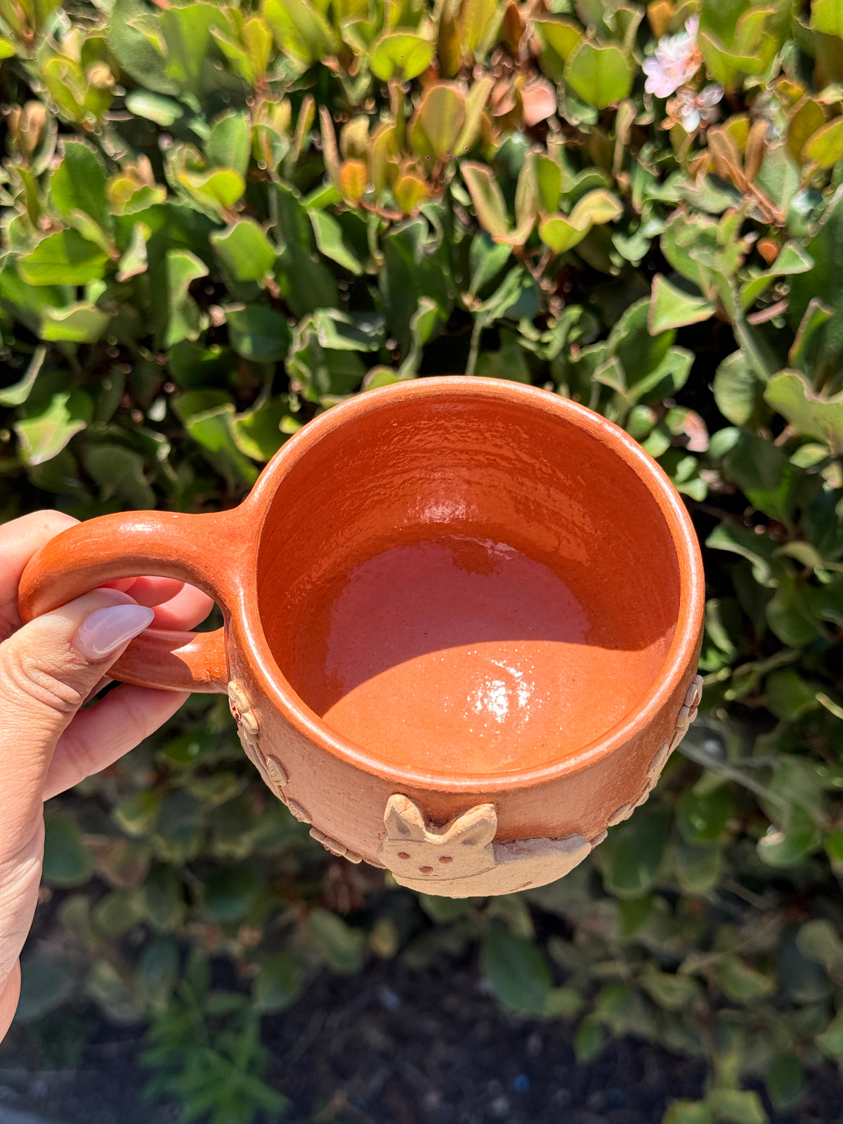 Bunny mug red tone