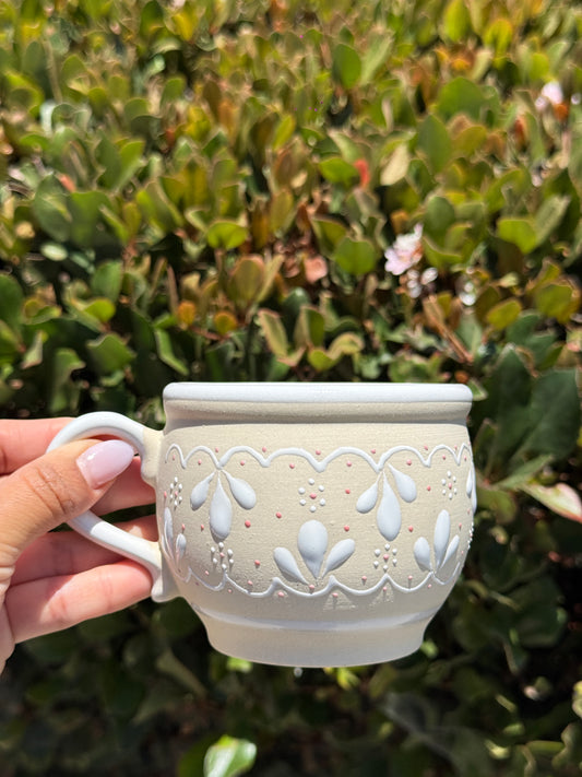 “Bonita” Mug