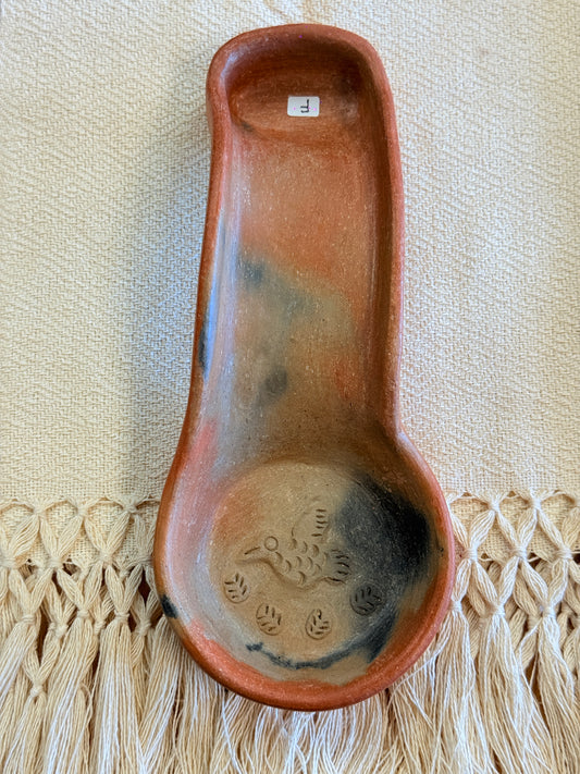 Luna Spoon Rest “F”