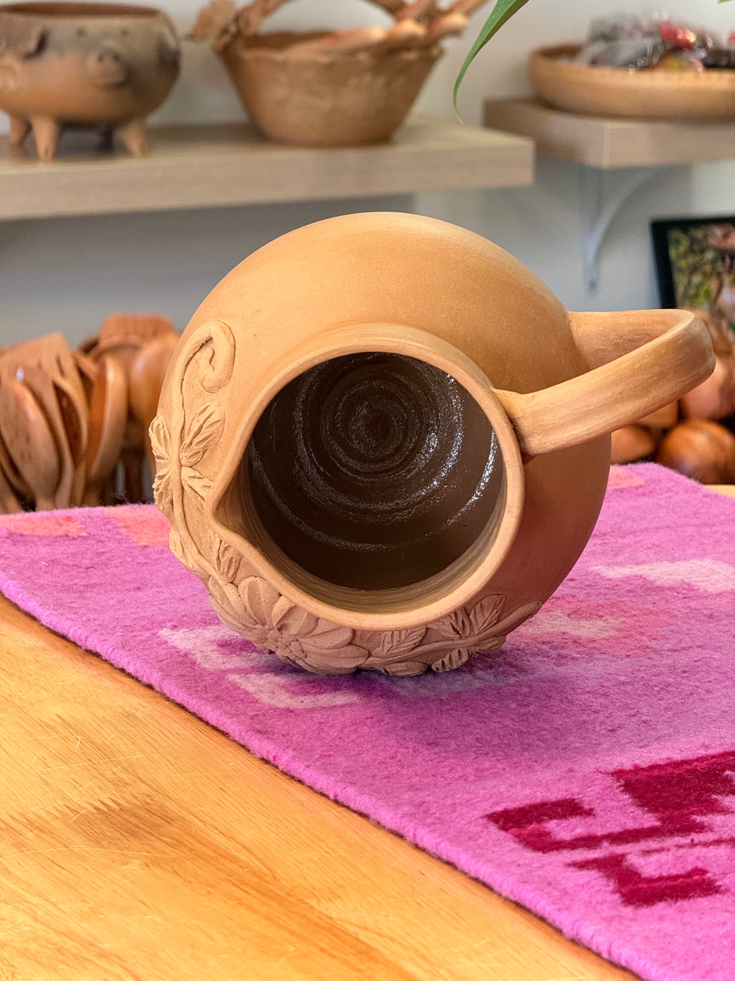 "Deyan" Natural Pitcher Flower on one side