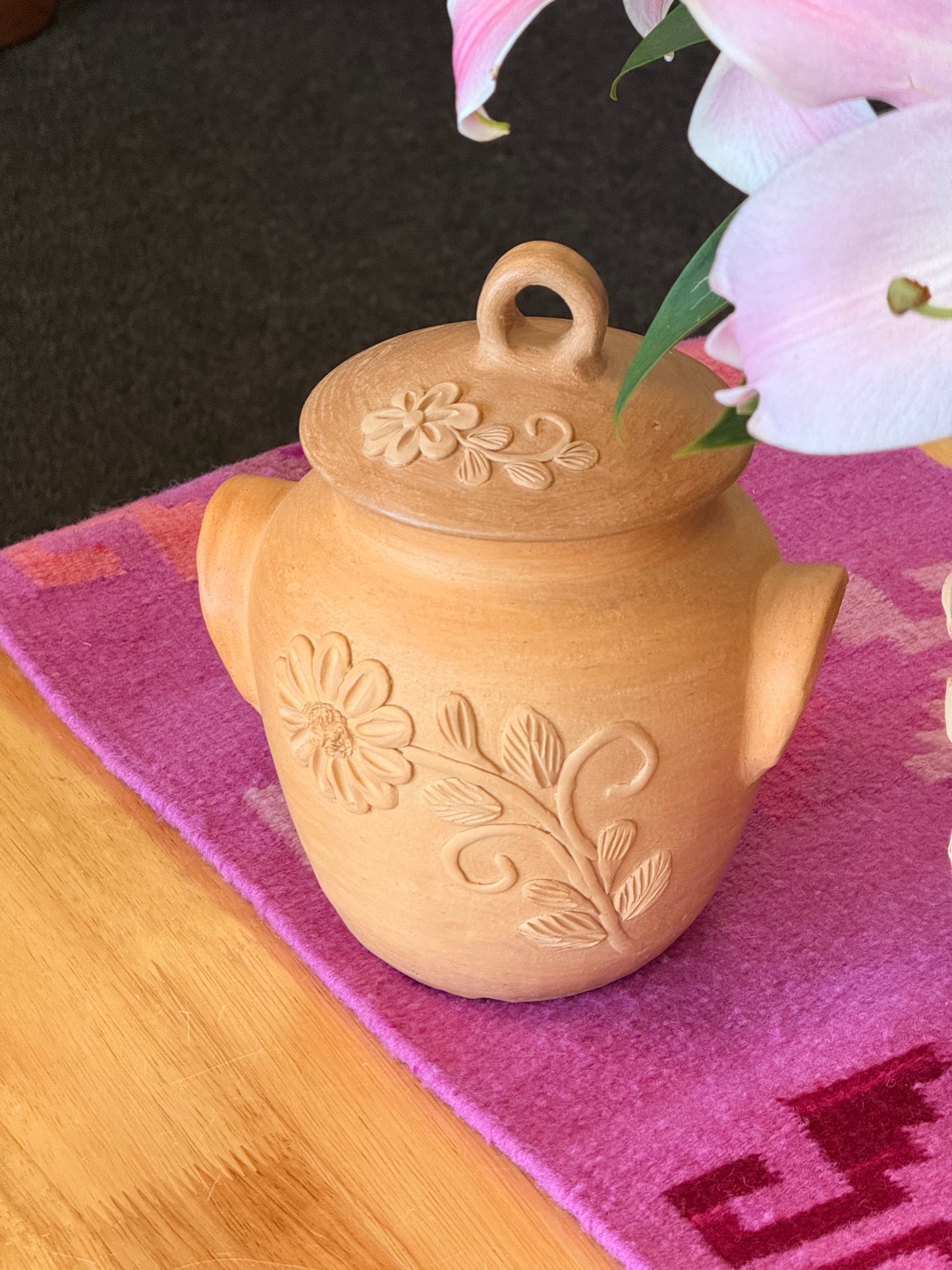 "Graciela" Natural Pot+Lid