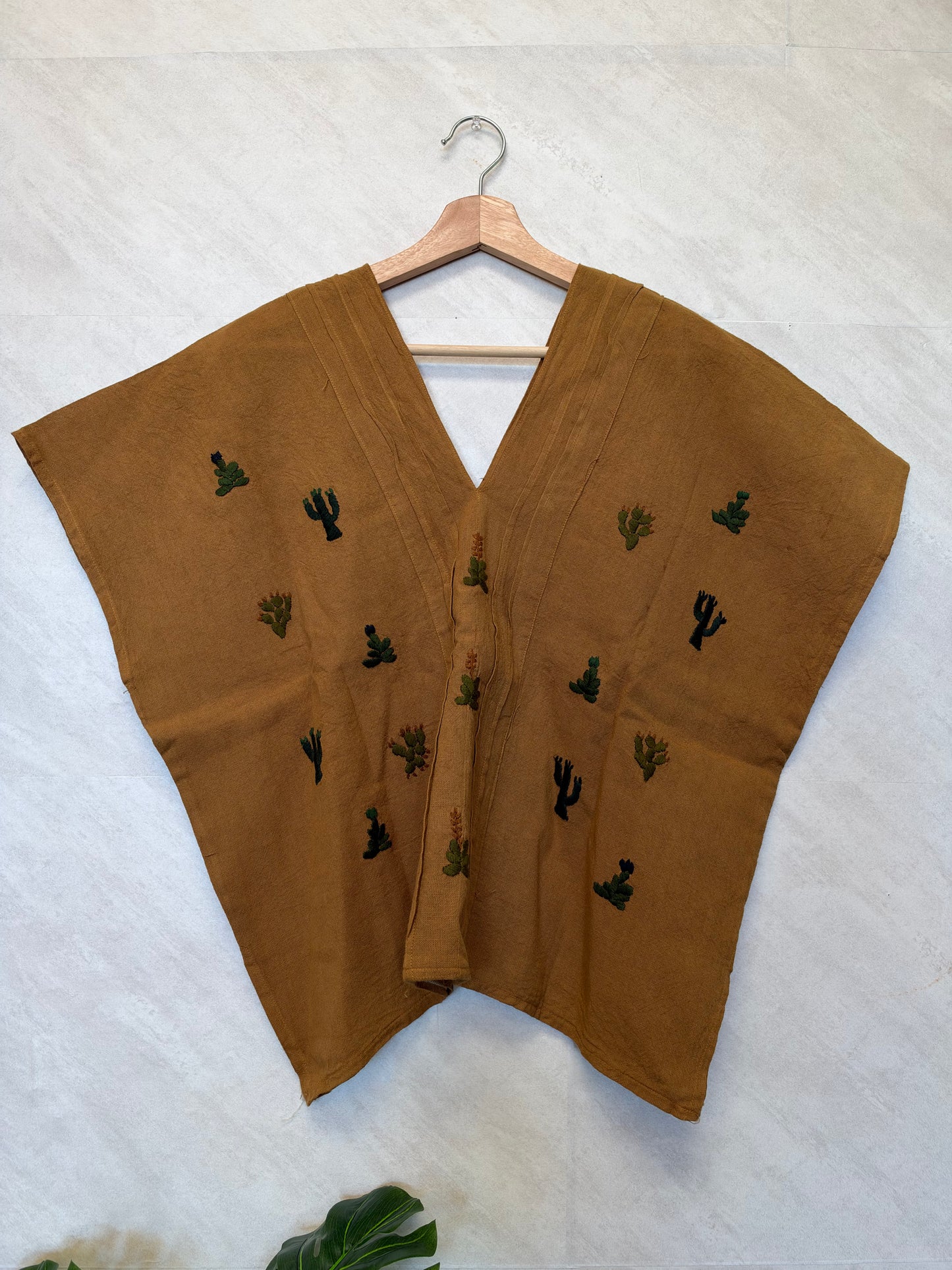 Cactus Blouse Gold L/XL