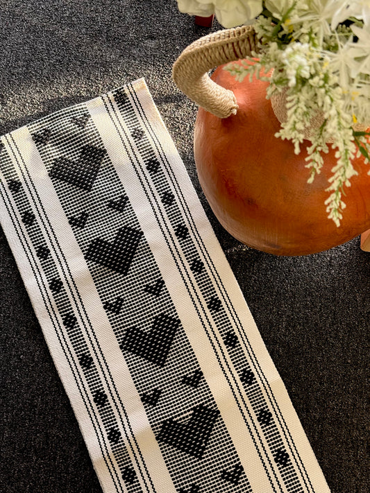 Black Heart Jalieza Pedal Loom Table Runner 7.5 ft