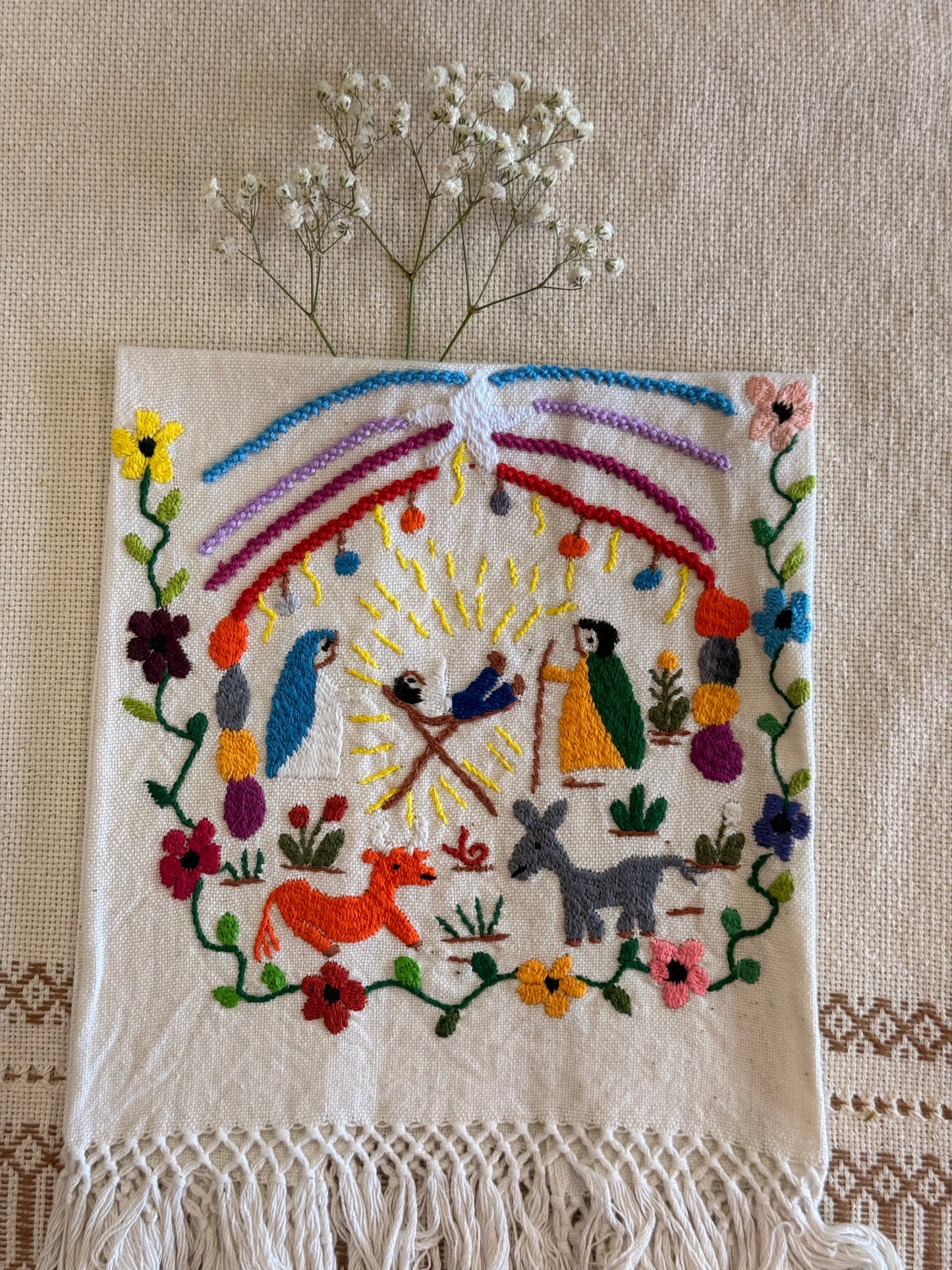 Nacimiento – Hand-Embroidered Nativity Textile