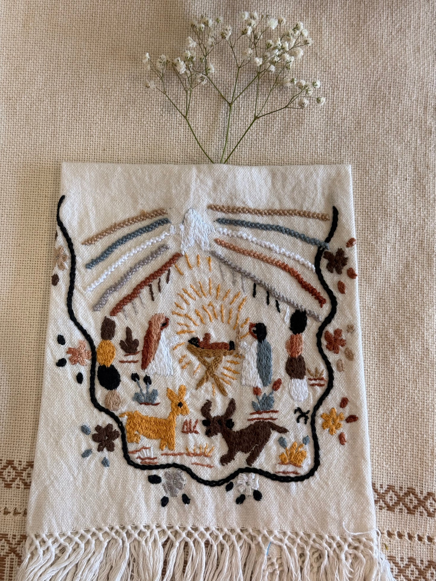Nacimiento – Hand-Embroidered Nativity Textile