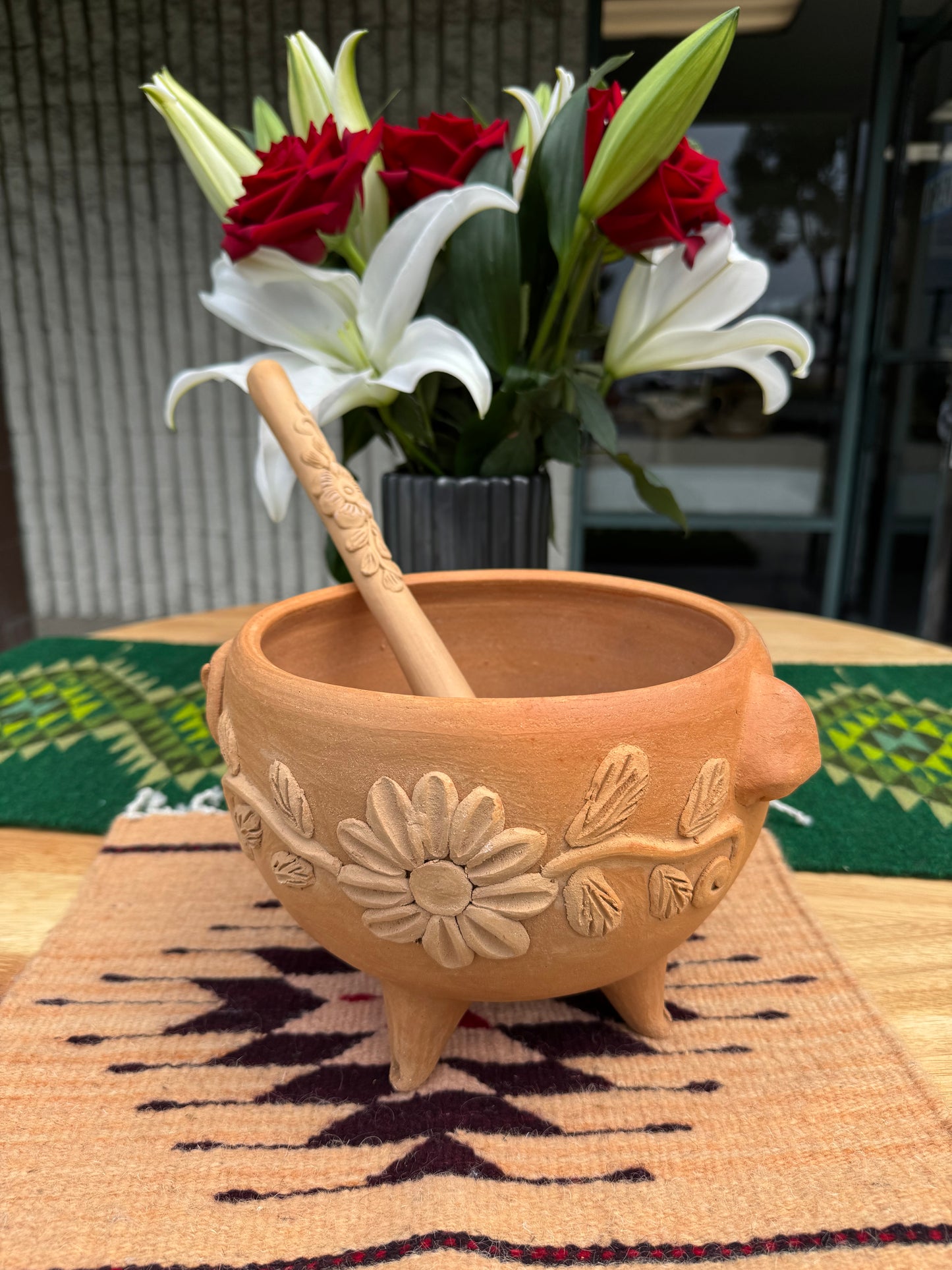 "Natural Large Serving Piggy Bowl"