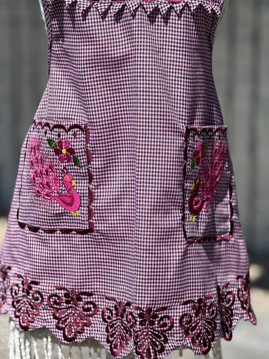 Fushia Apron/ Mandil Fushia M