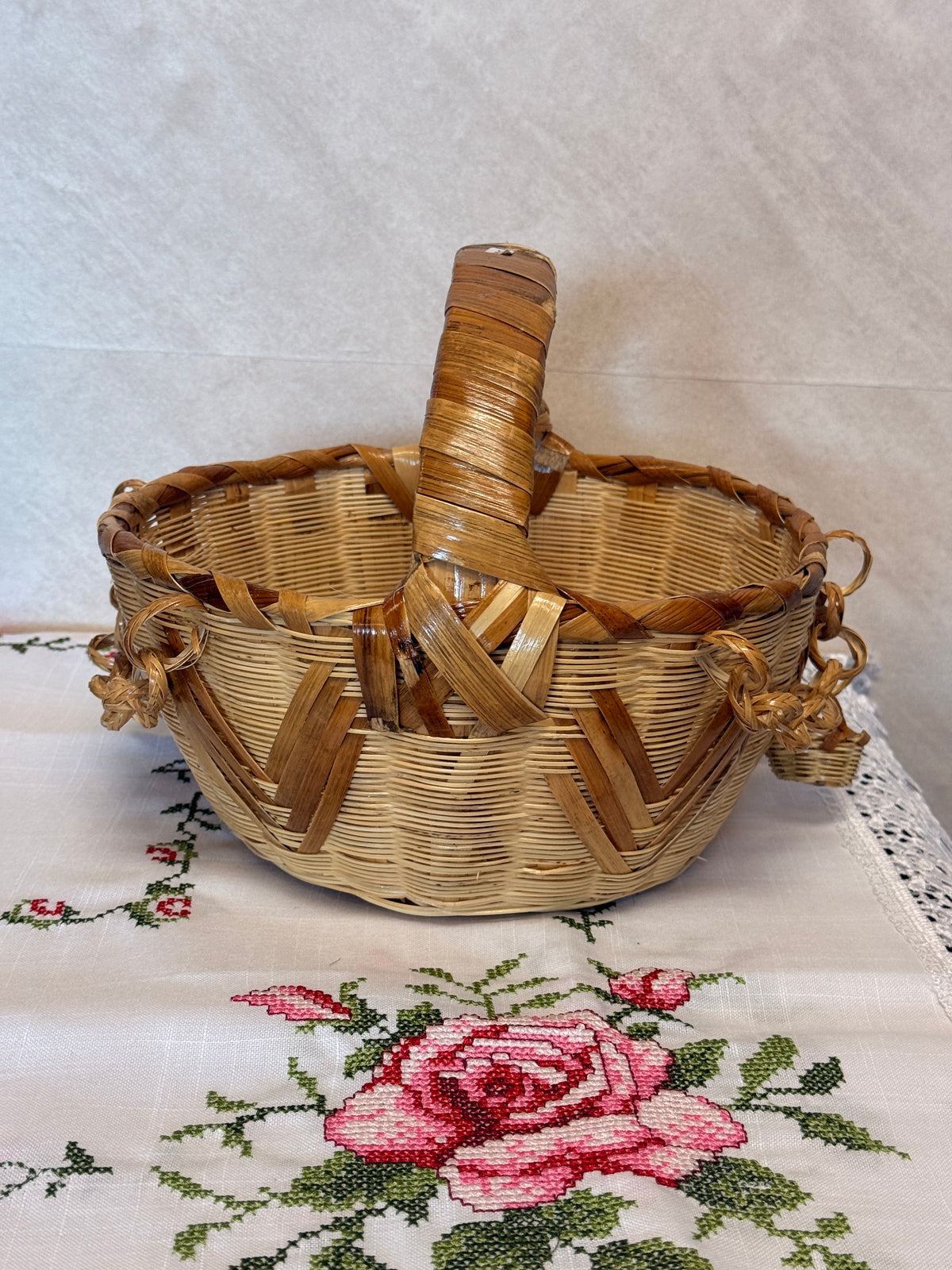 "Silvia" Canasta de Carrizo (Medium)