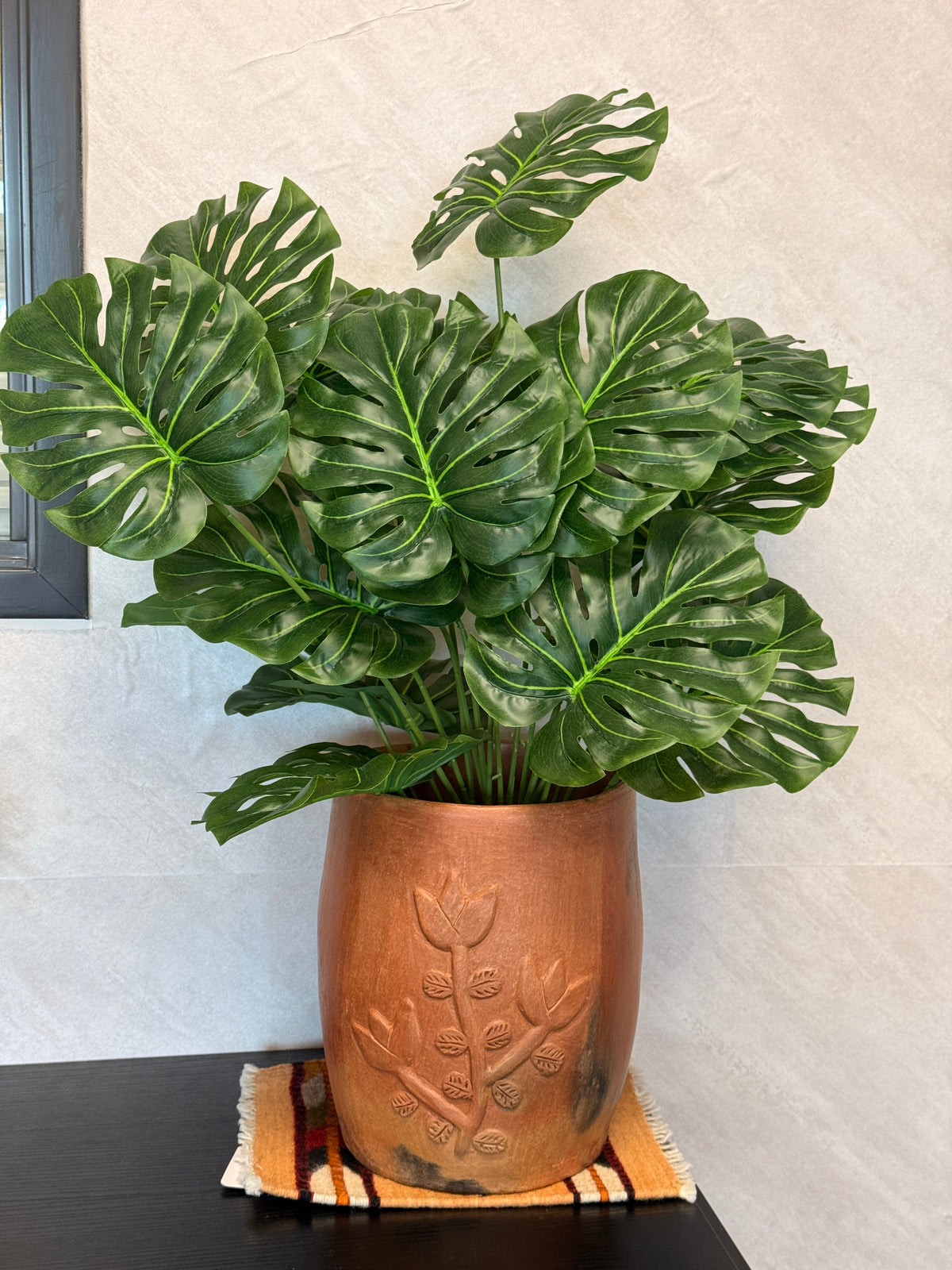 "Leti" Luna Collection Planter
