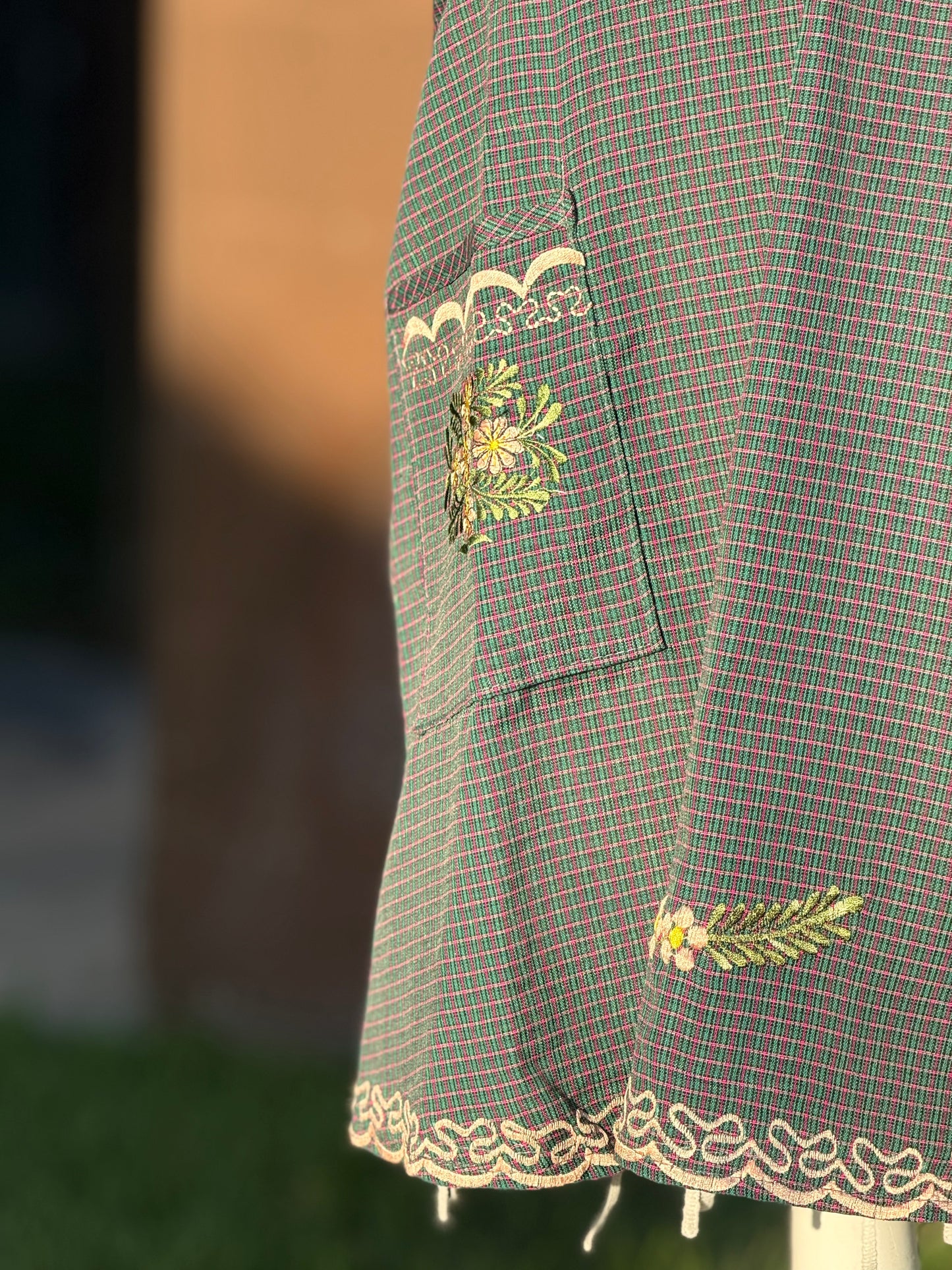 Green and light pink floral apron/mandil XL