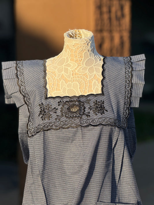 Blue and black embroidery apron/ mandil XL
