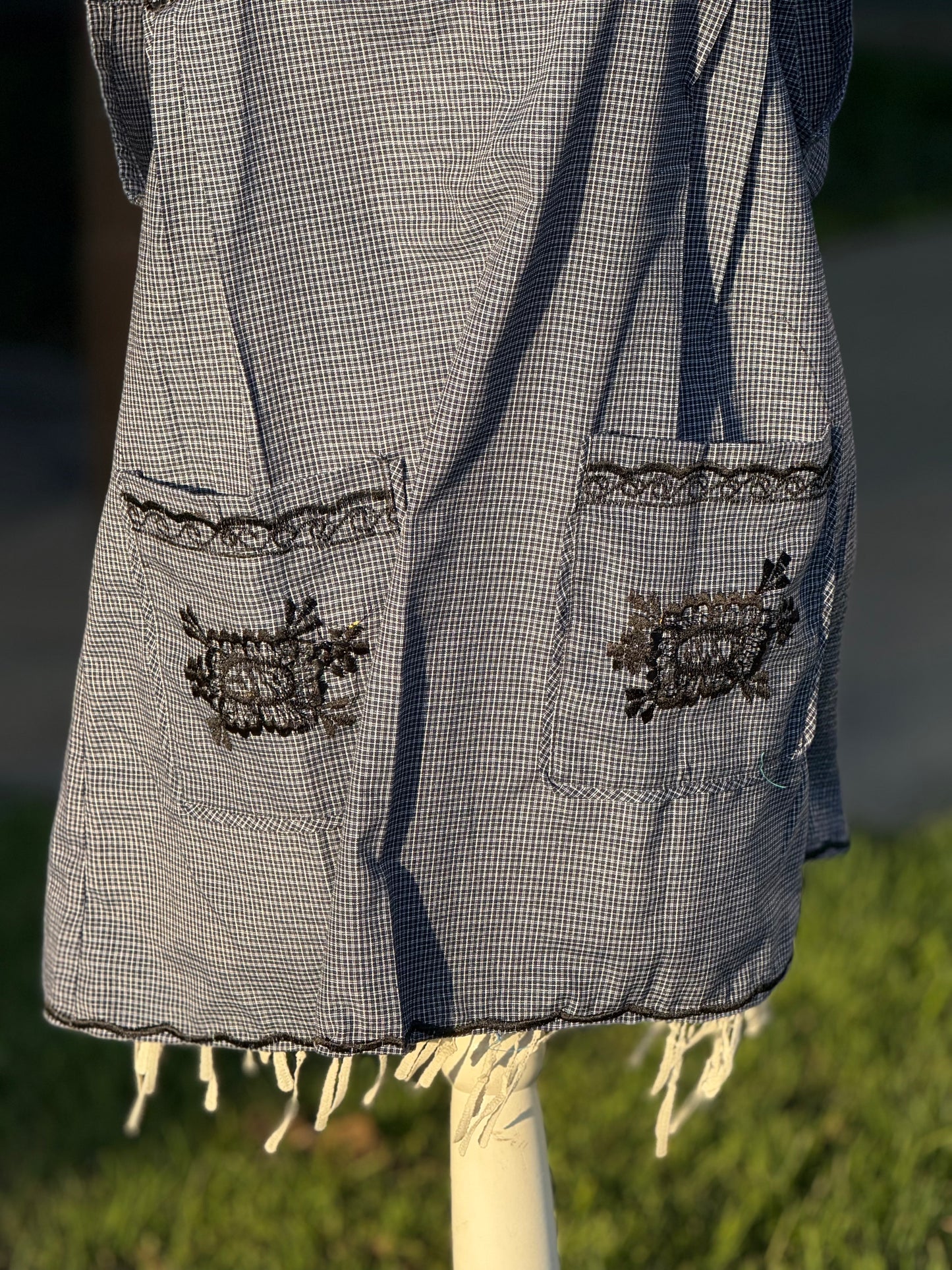 Blue and black embroidery apron/ mandil XL